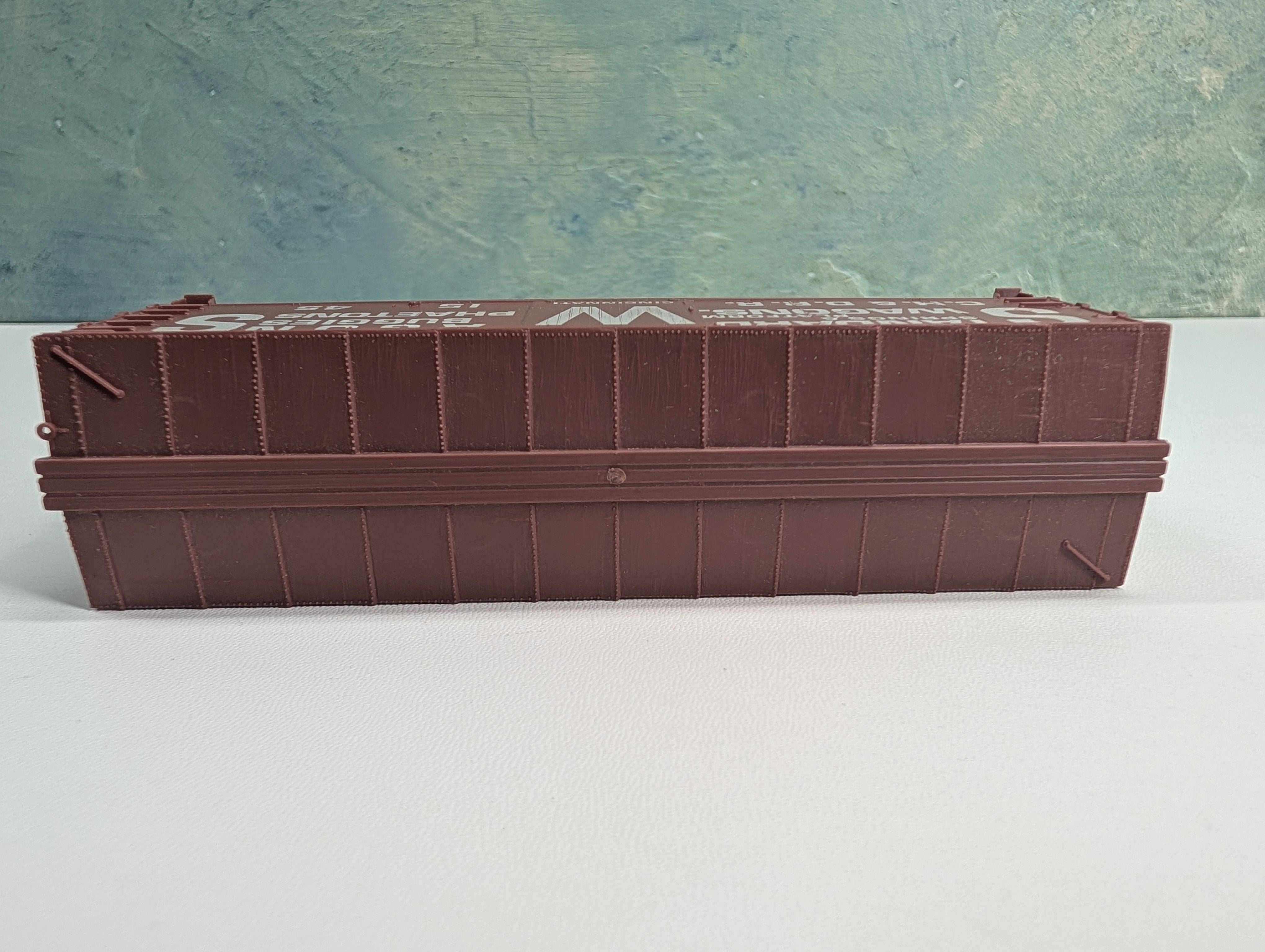 USED Roundhouse HO Scale Old Time Billboard Box Car Standard Wagons CH&DRR #1545