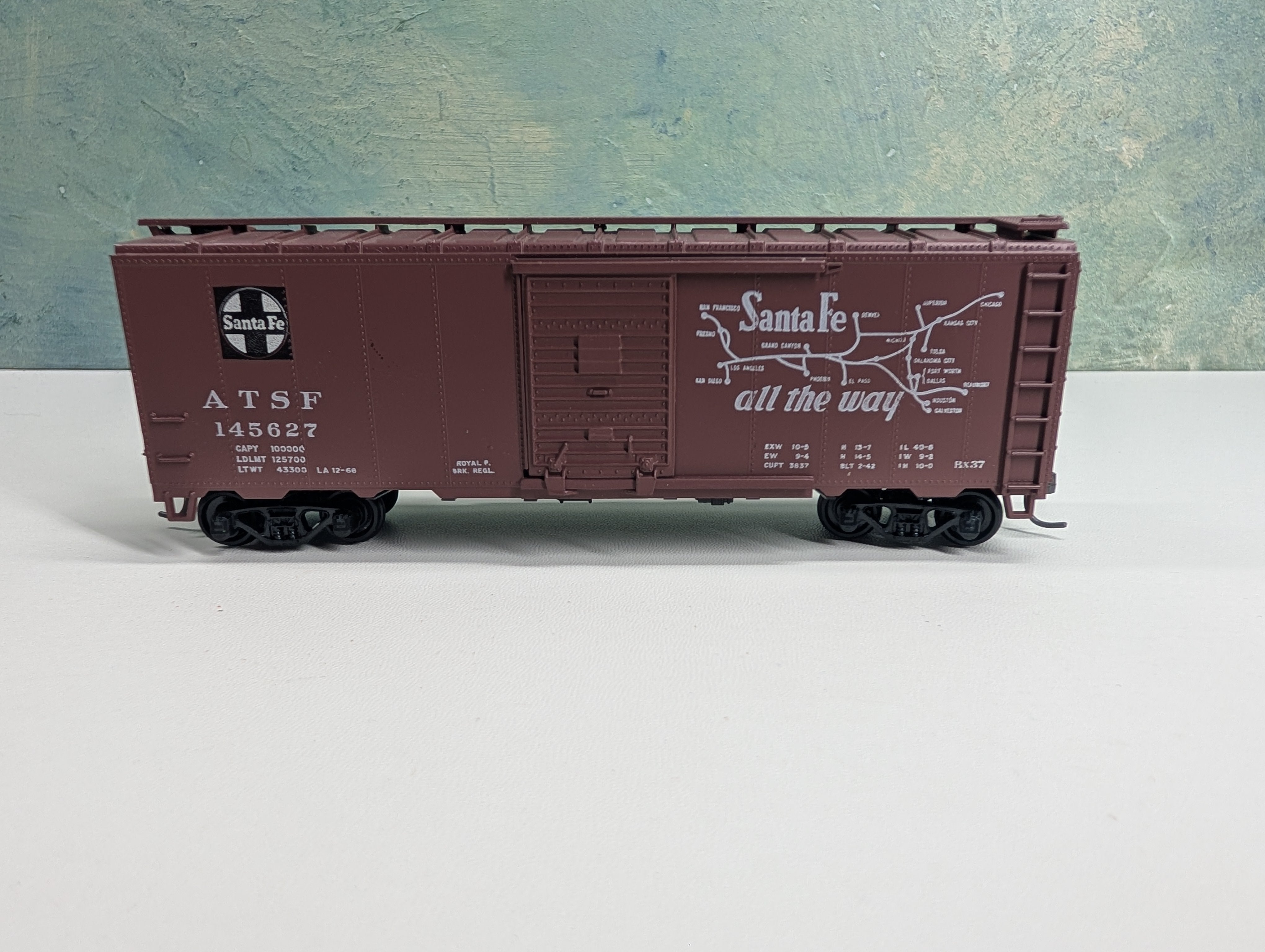 USED Athearn HO Scale 40' Box Car Santa Fe ATSF #145627