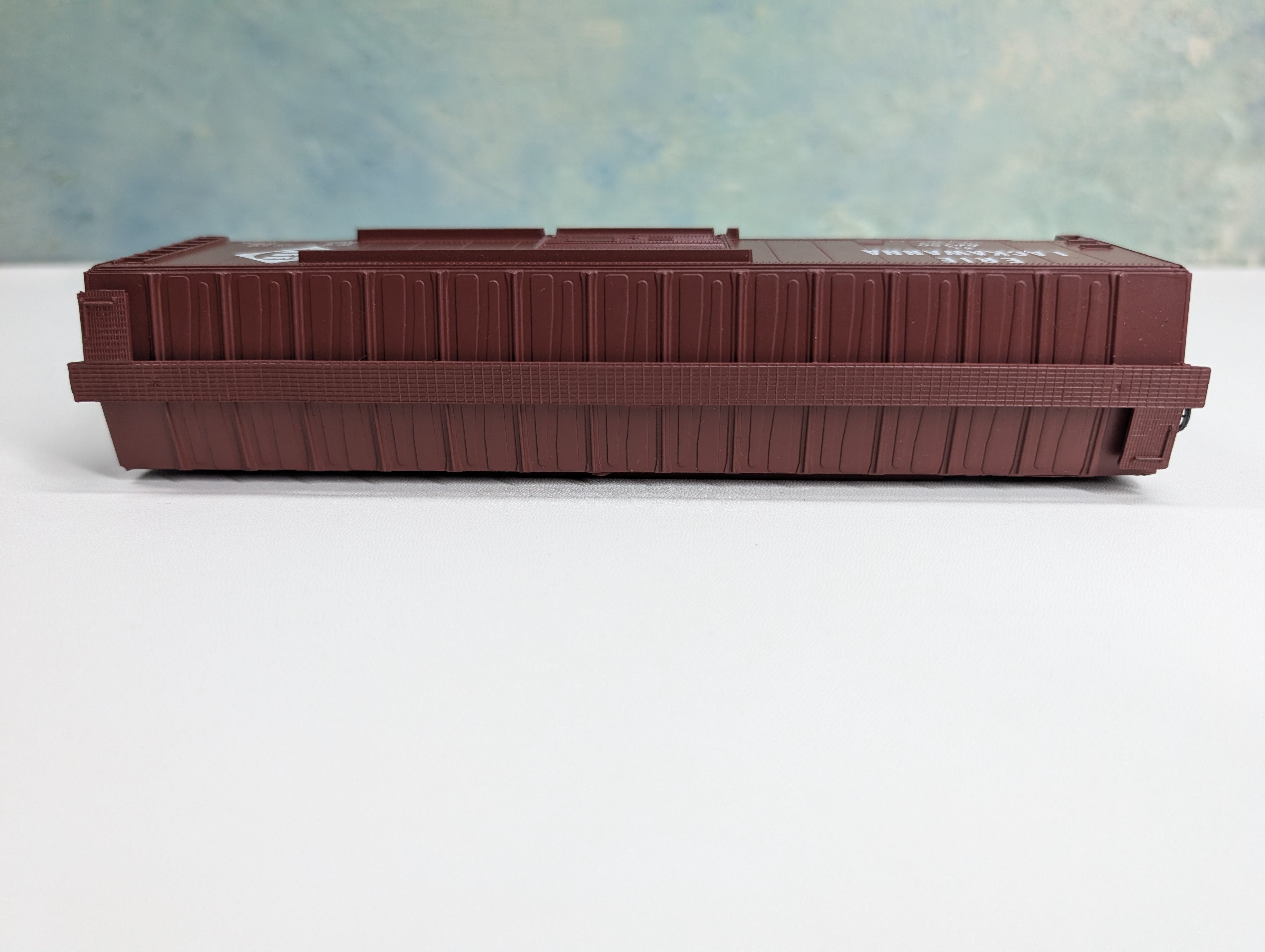 USED Roundhouse HO Scale 50' Box Car Erie Lackawanna EL #66250