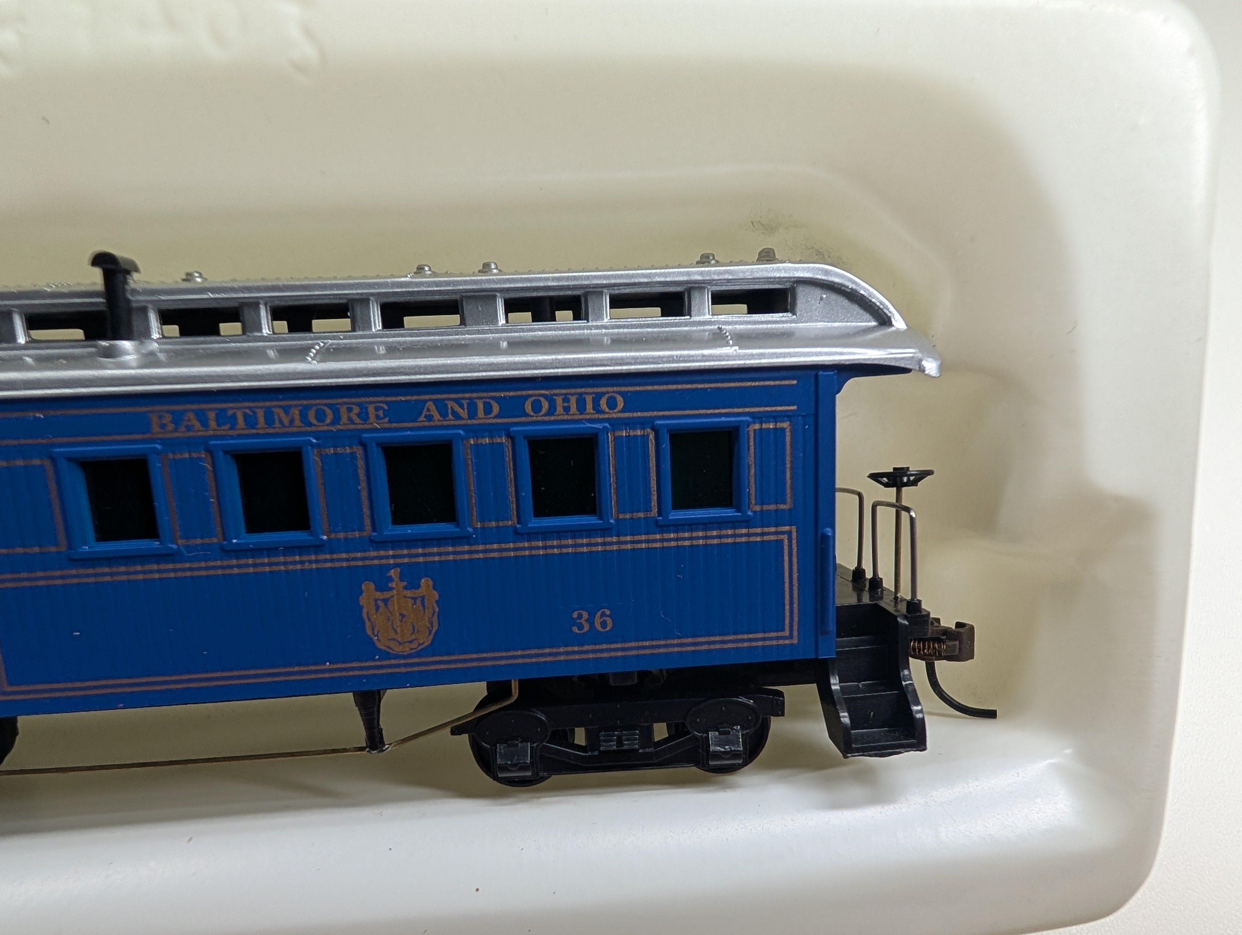 USED Mantua HO Scale 1890 Combine Wooden Passenger Car Baltimore and Ohio #36