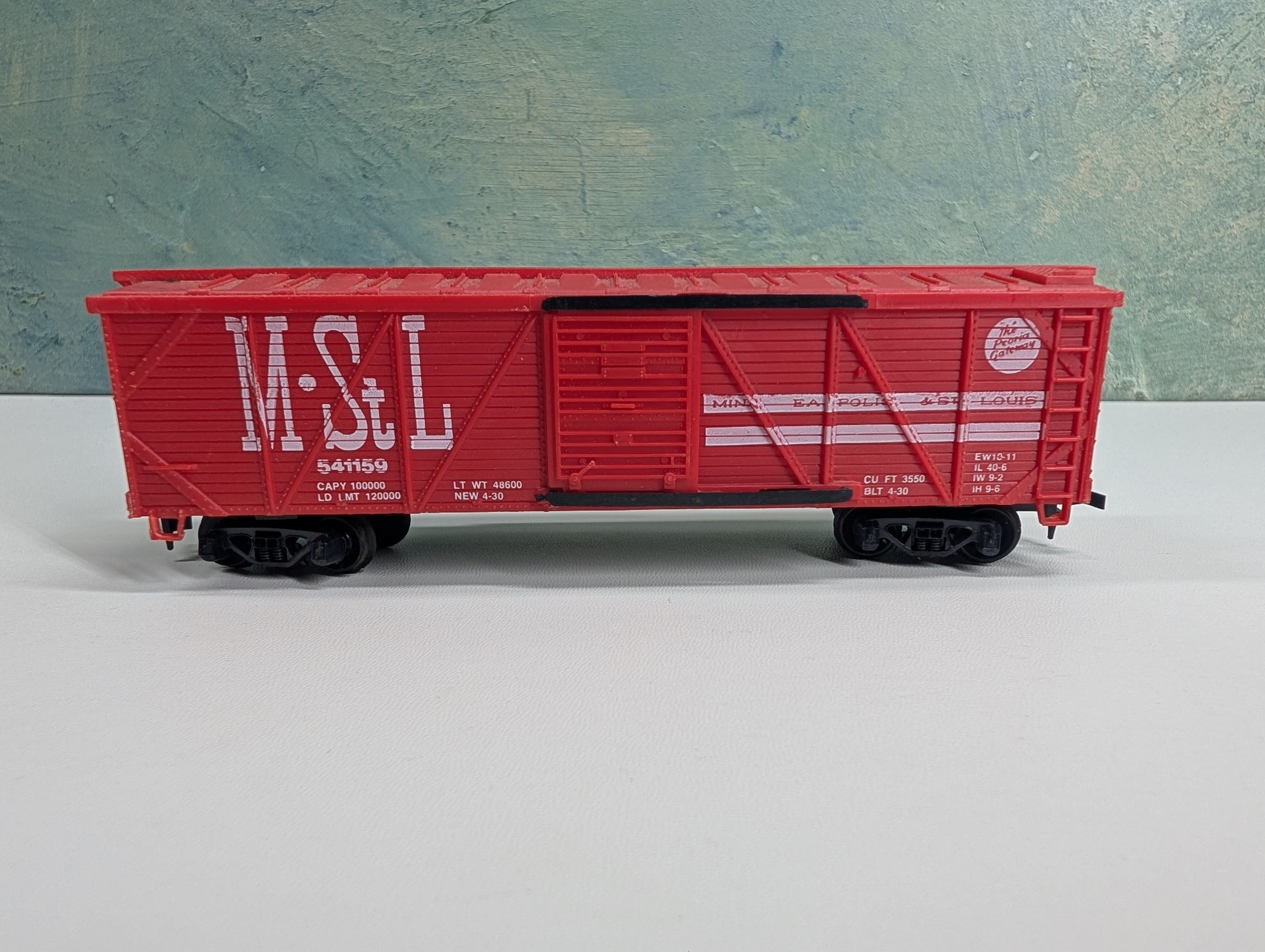 USED Life-Like HO Scale 42' Wooden Box Car Minneapolis & St Louis MSTL #541159