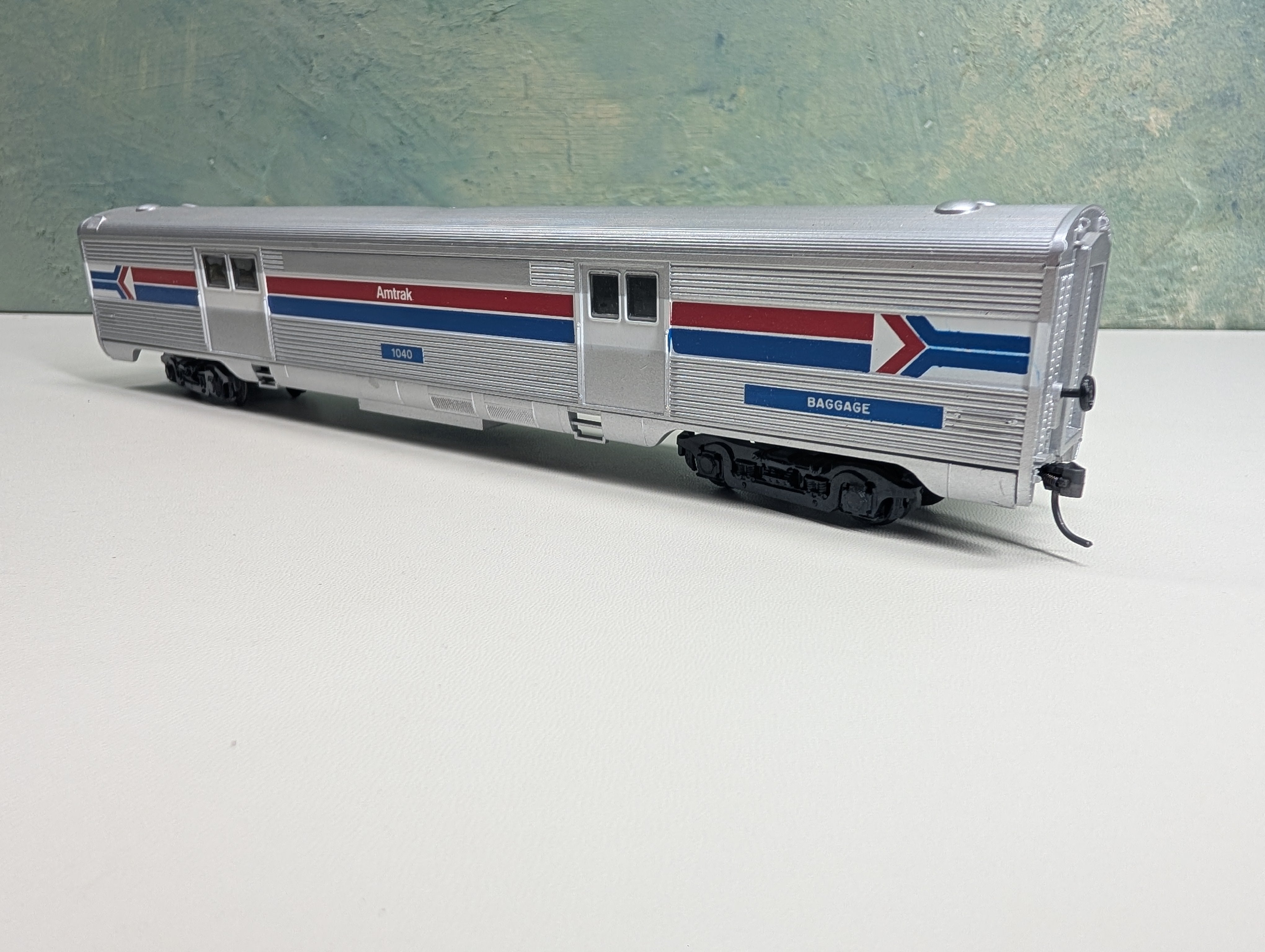 USED Athearn HO Scale SL Baggage Passenger Car Amtrak #1040