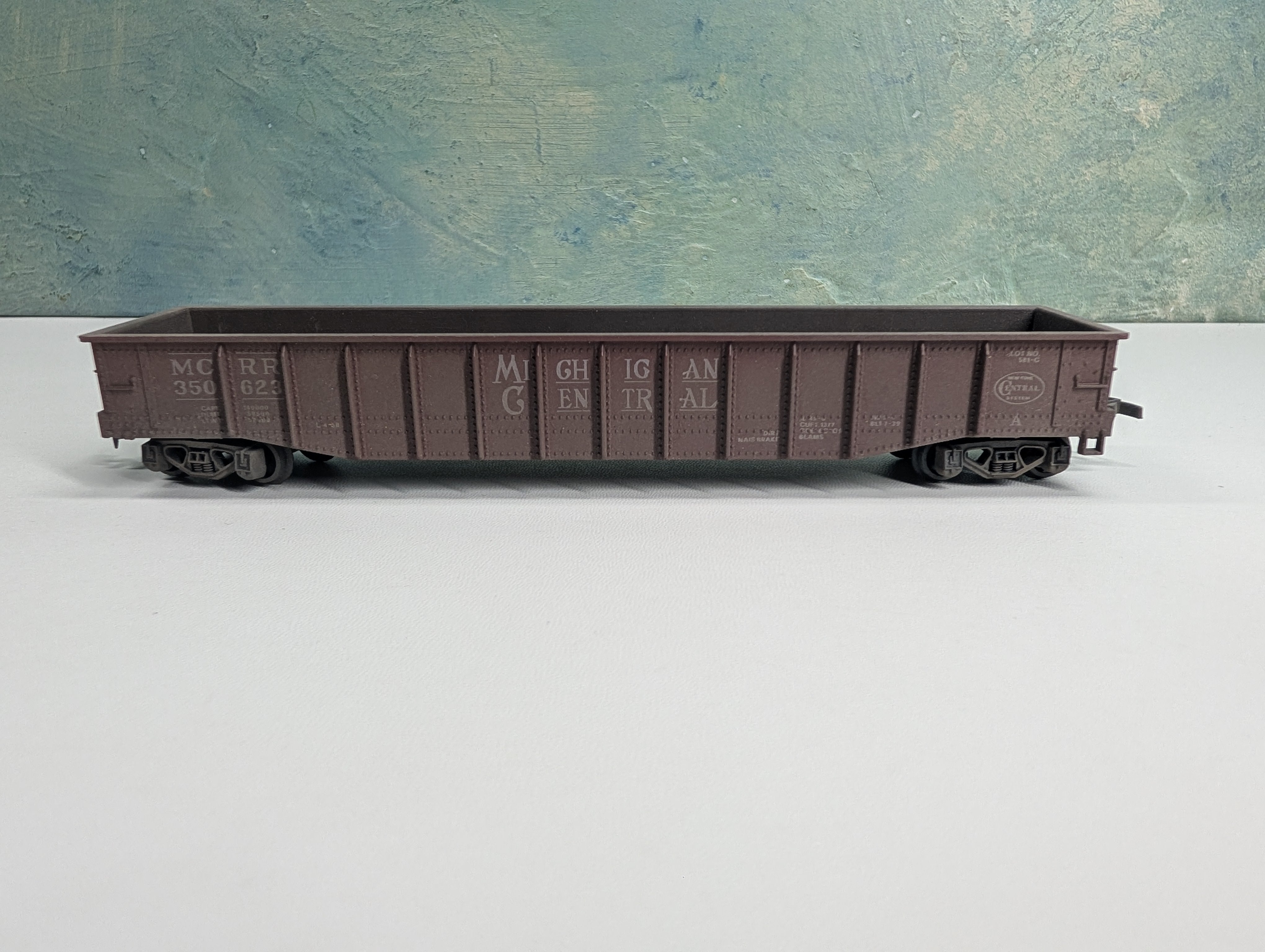 USED Lima HO Scale Gondola Michigan Central MCRR #350623 Weathered