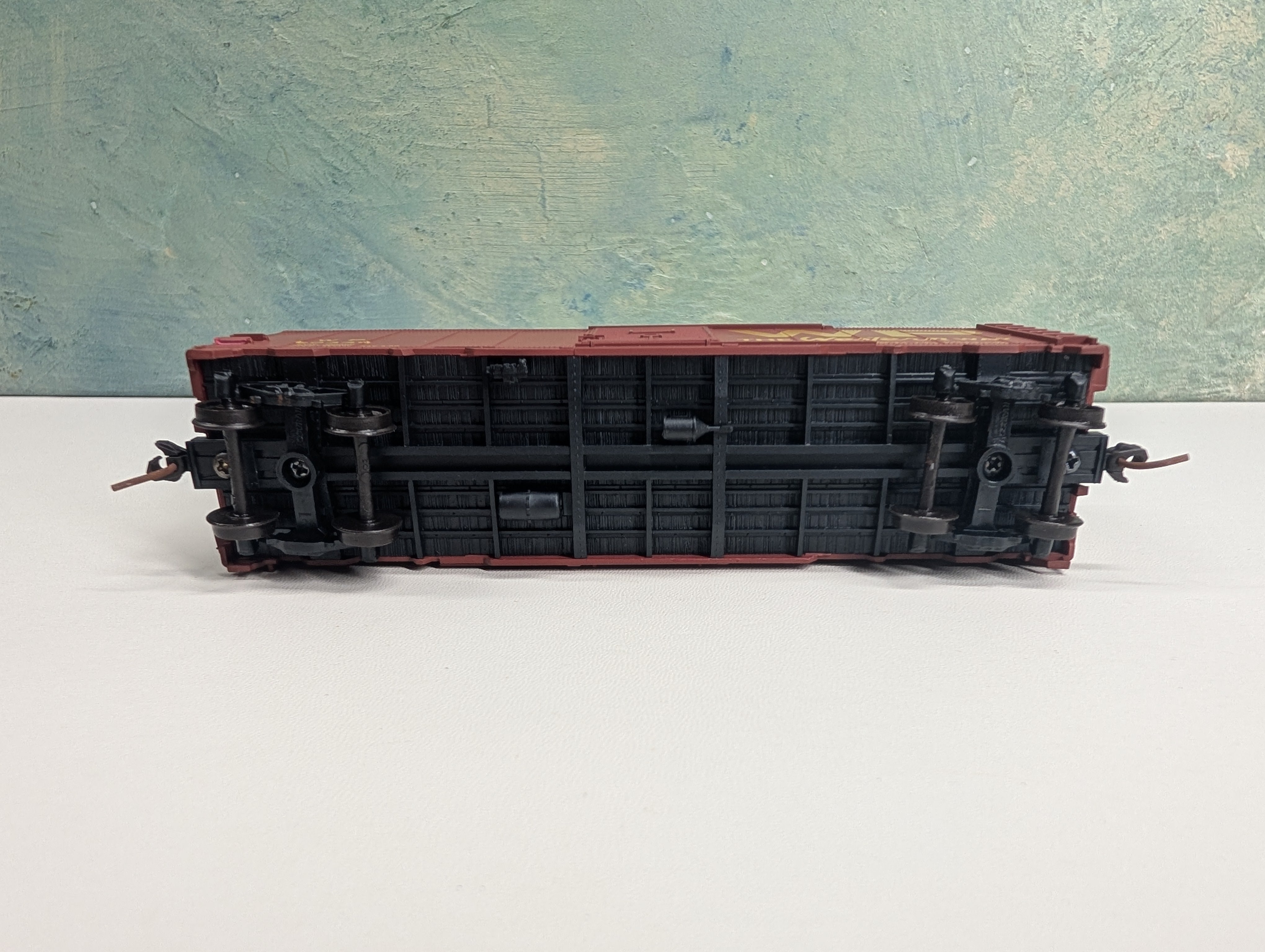 USED Accurail HO Scale 40' Box Car Western Pacific WP #20346