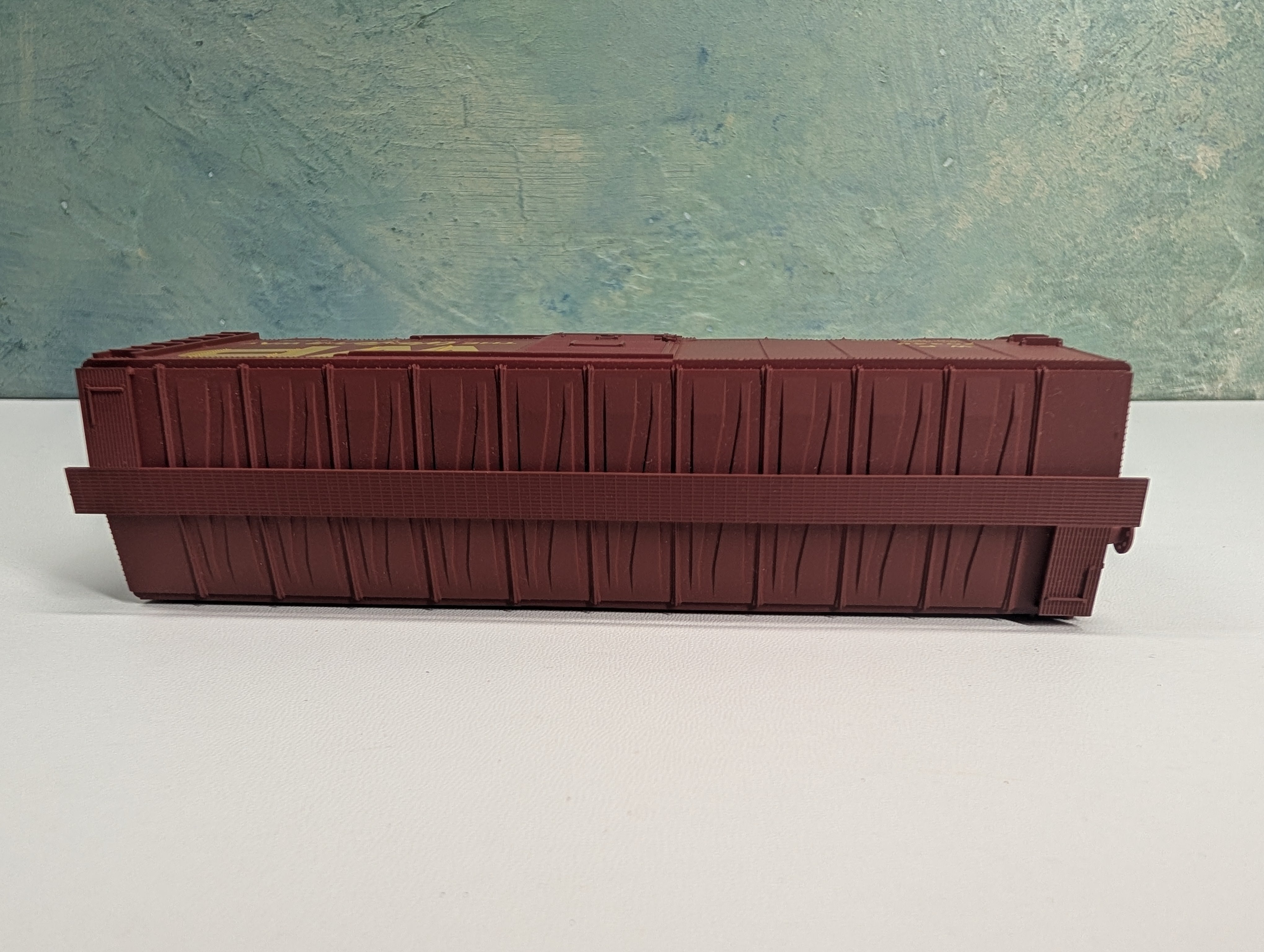 USED Accurail HO Scale 40' Box Car Western Pacific WP #20346
