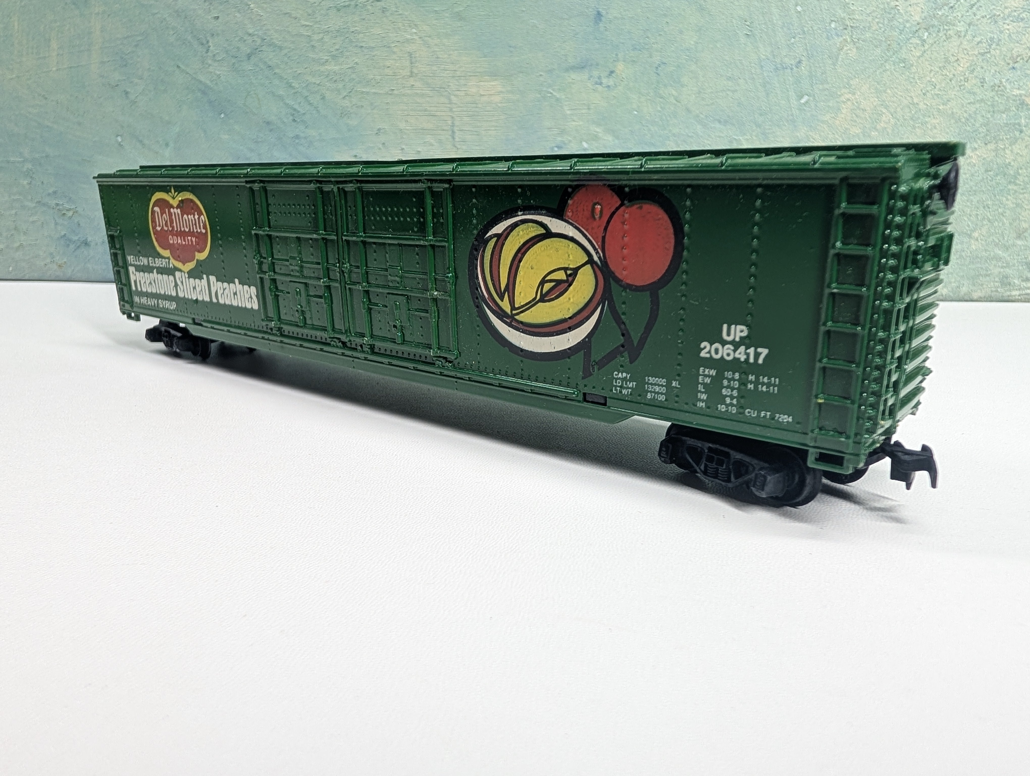 USED Tyco HO Scale 60' Billboard Box Car Del Monte UP #206417 Sliced Peaches