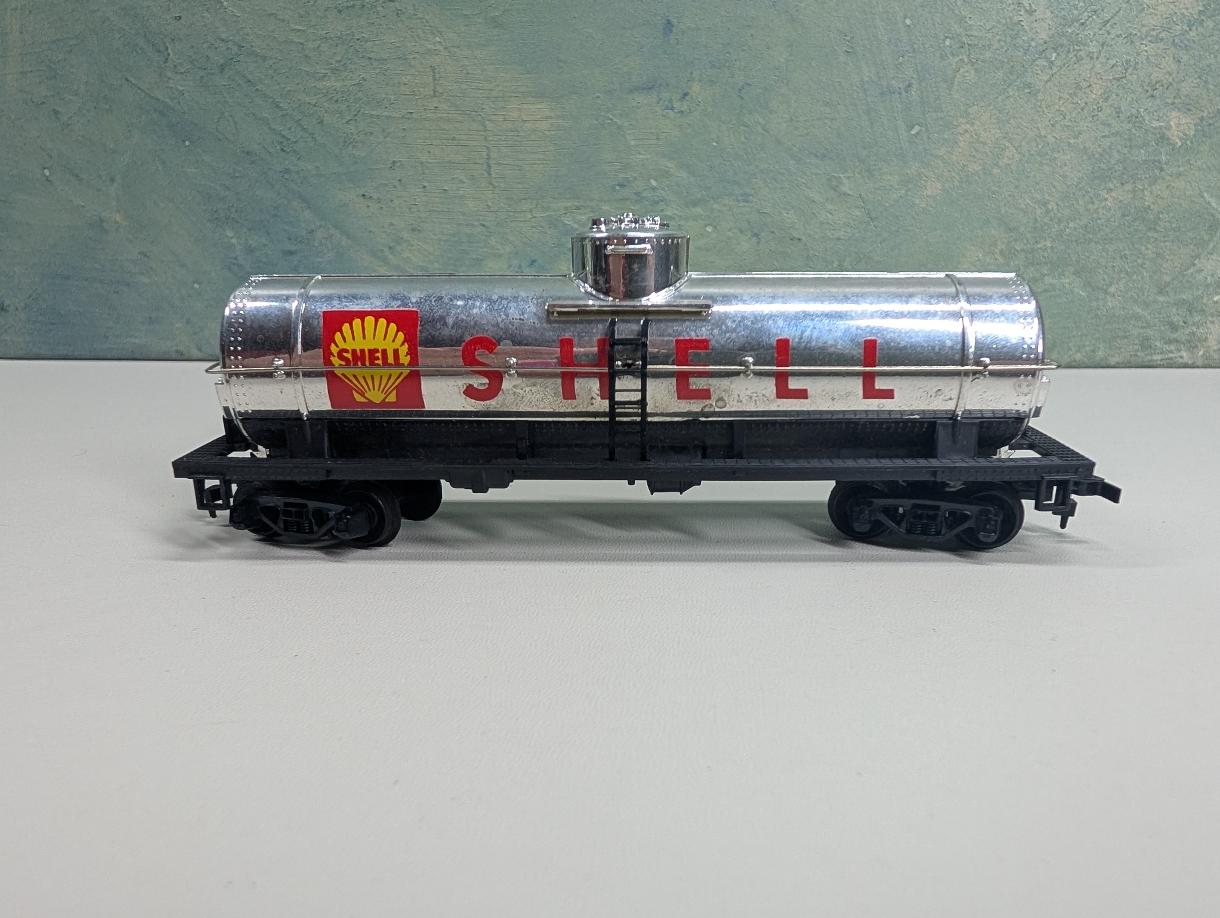 USED Tyco HO Scale Single Dome Tank Car Shell