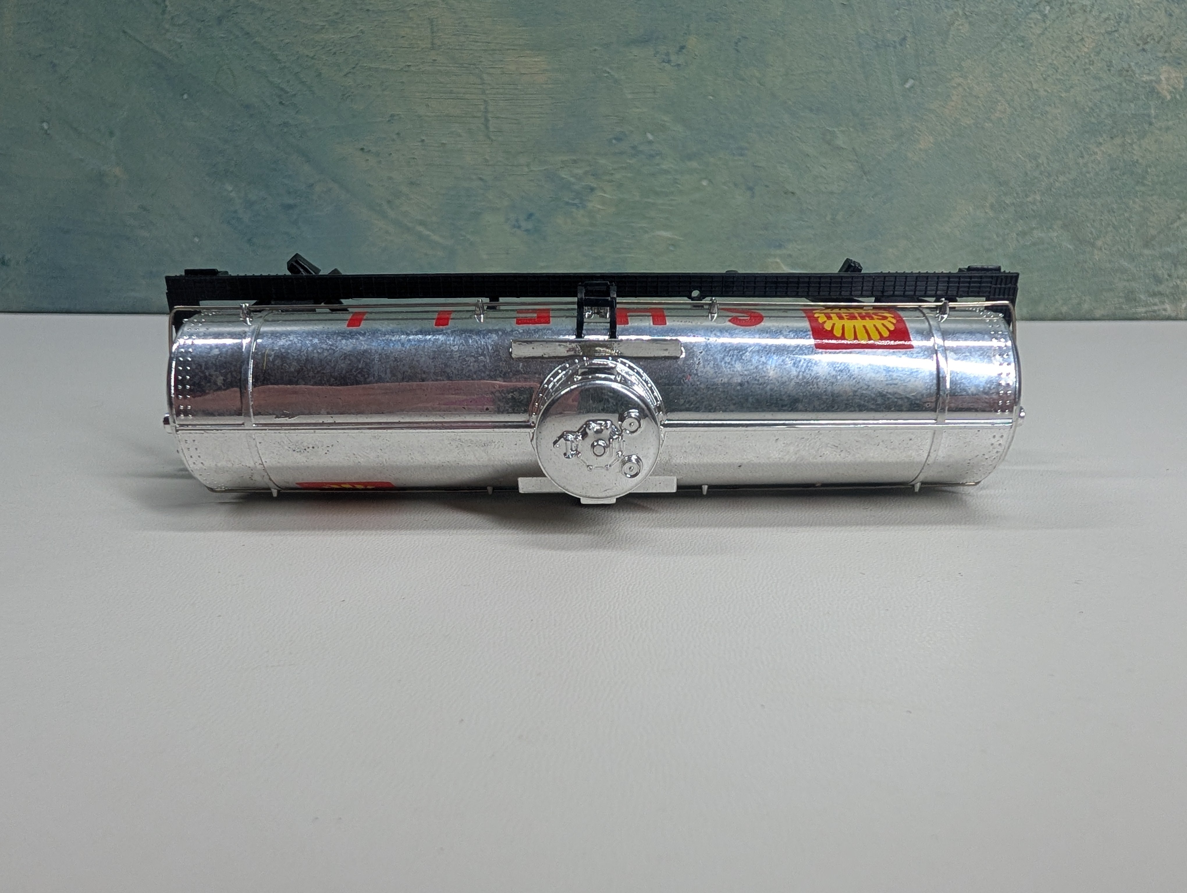 USED Tyco HO Scale Single Dome Tank Car Shell