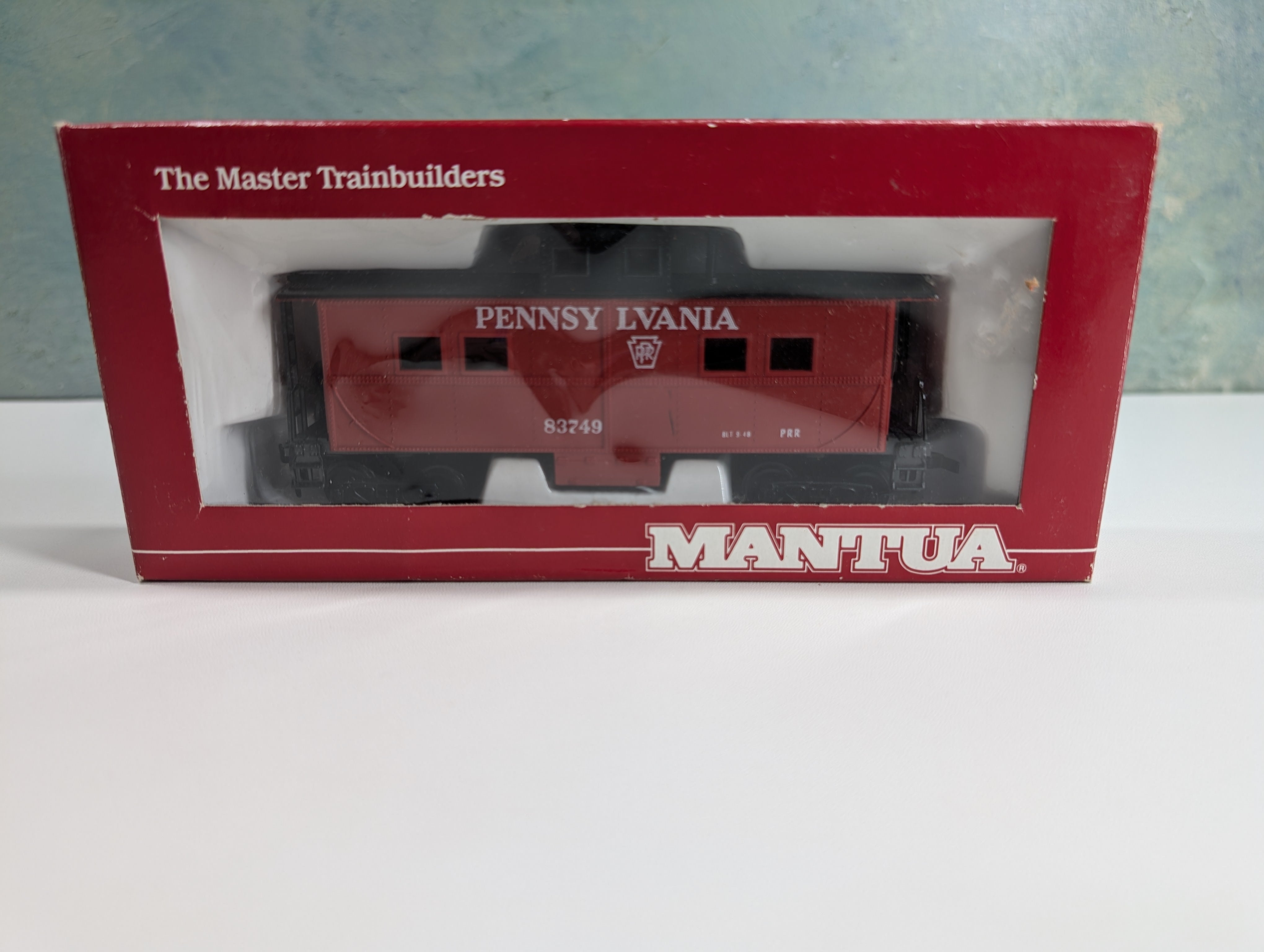USED Mantua 726-020 HO Scale Heavy 36' Caboose Pennsylvania PRR #83749