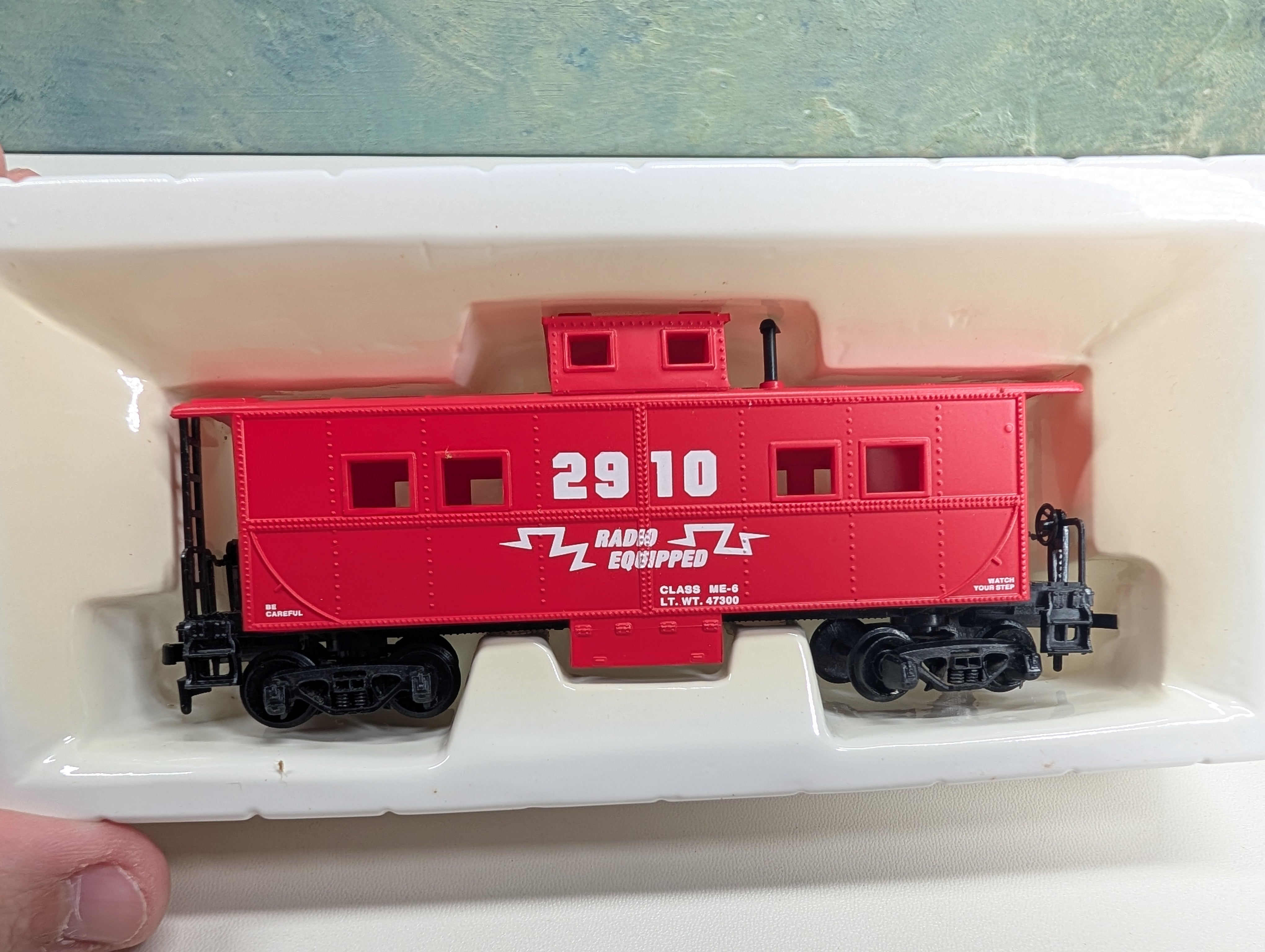 USED Mantua 726-174 HO Scale Heavy 36' Caboose Radio Dispatched #2910