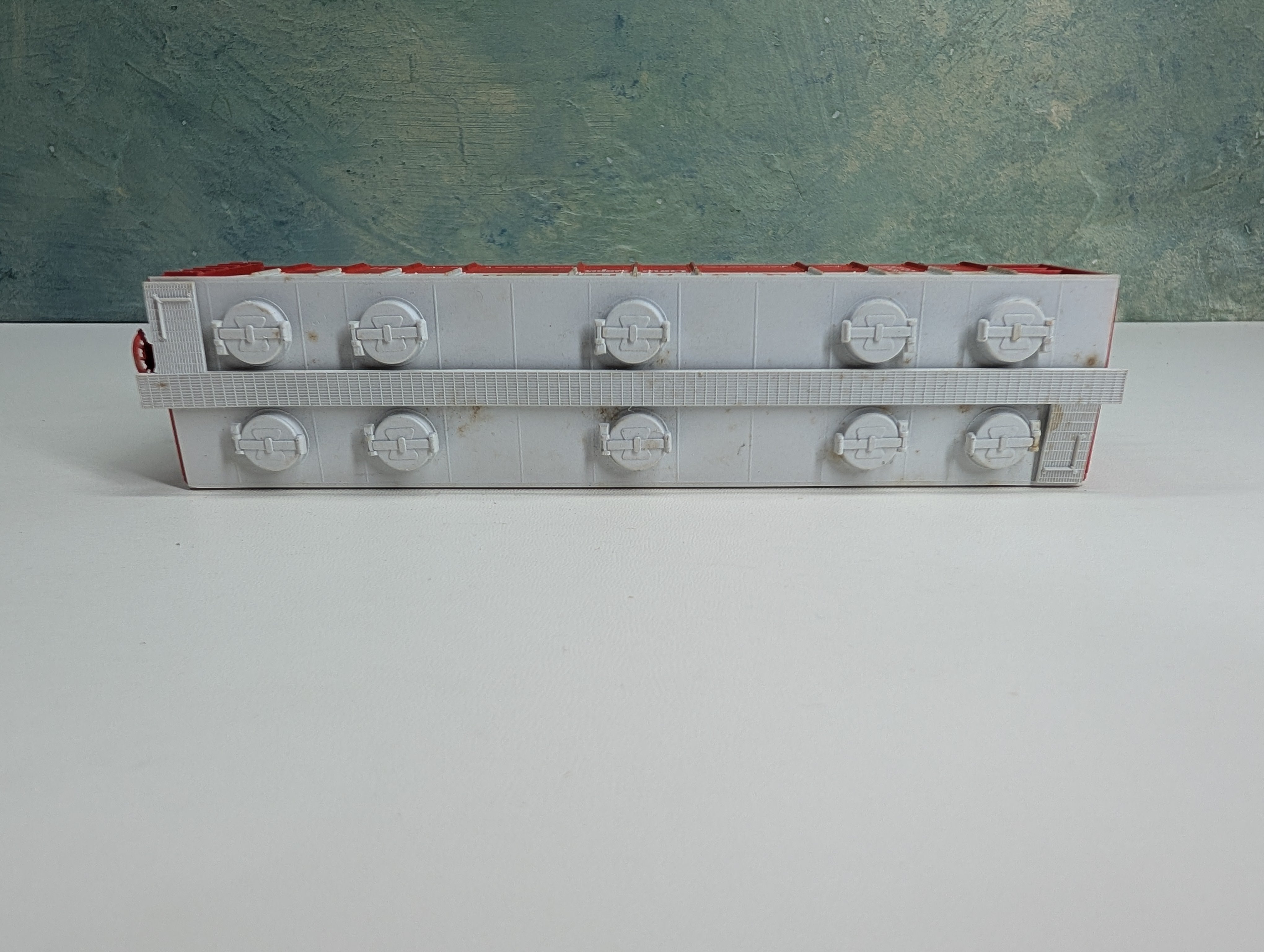 USED HO Scale 3 Bay Covered Hopper Quaker Cane Sugar NSRX #305