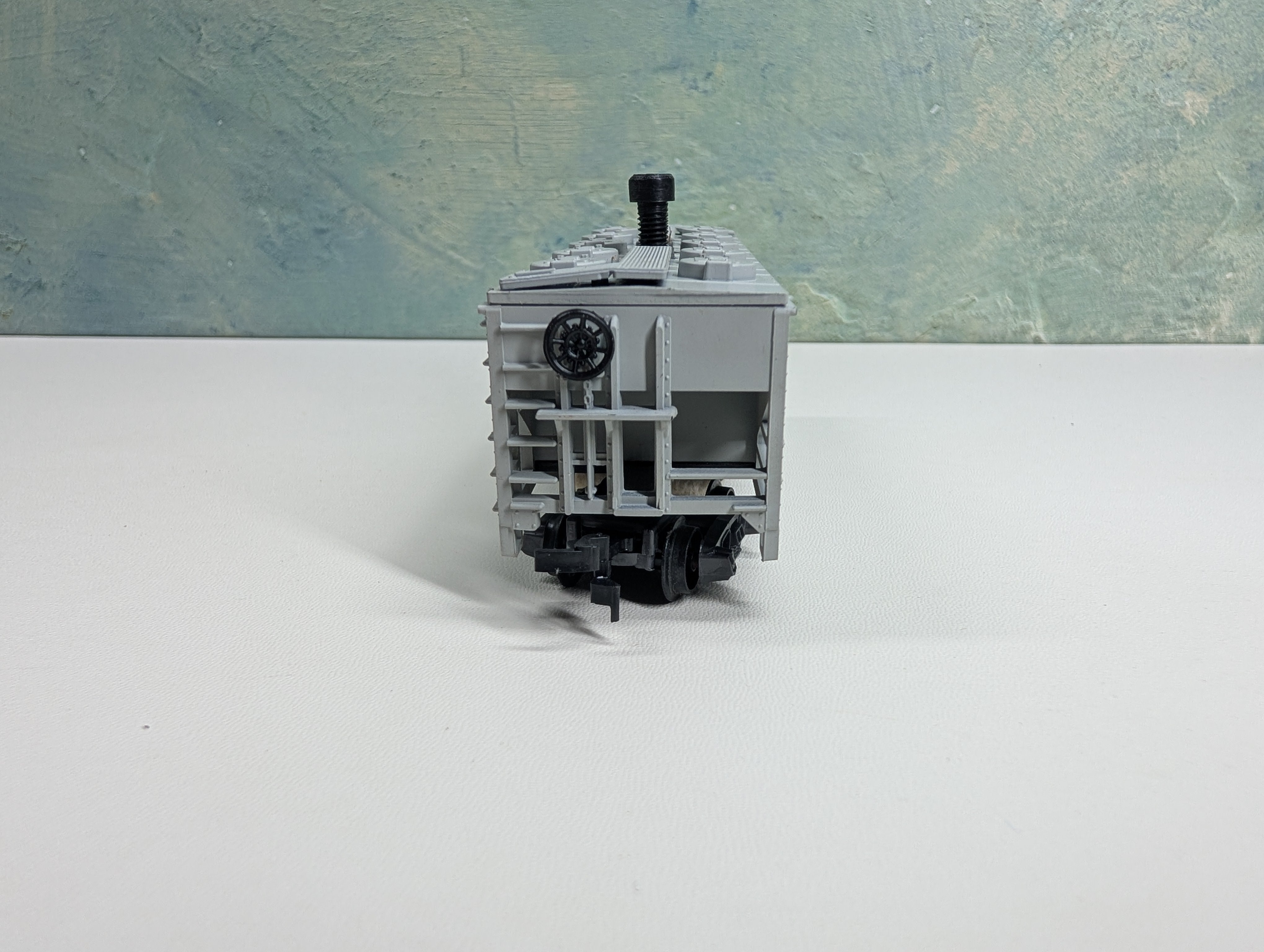 USED HO Scale Track Cleaning Covered Hopper Detroit & Mackinac D&M #6101