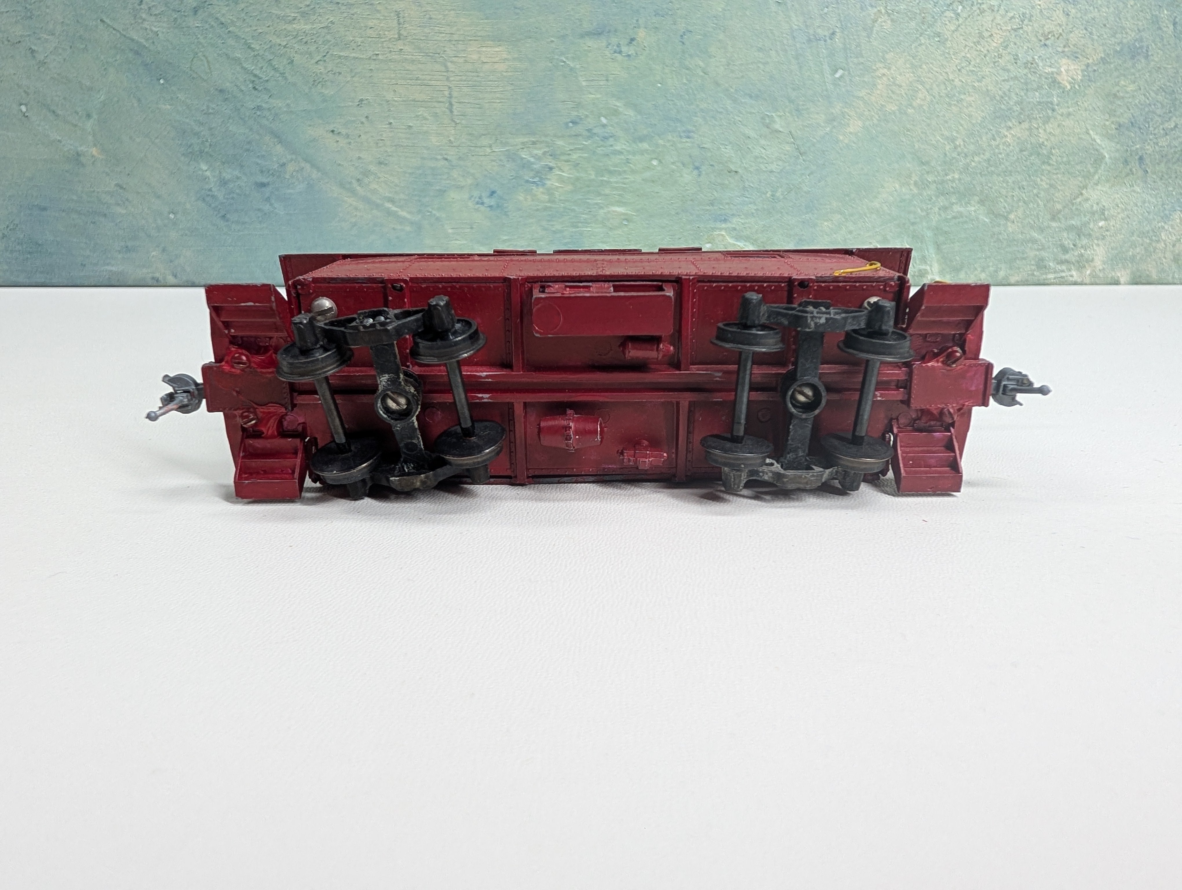 USED HO Scale Red Undecorated Metal Caboose