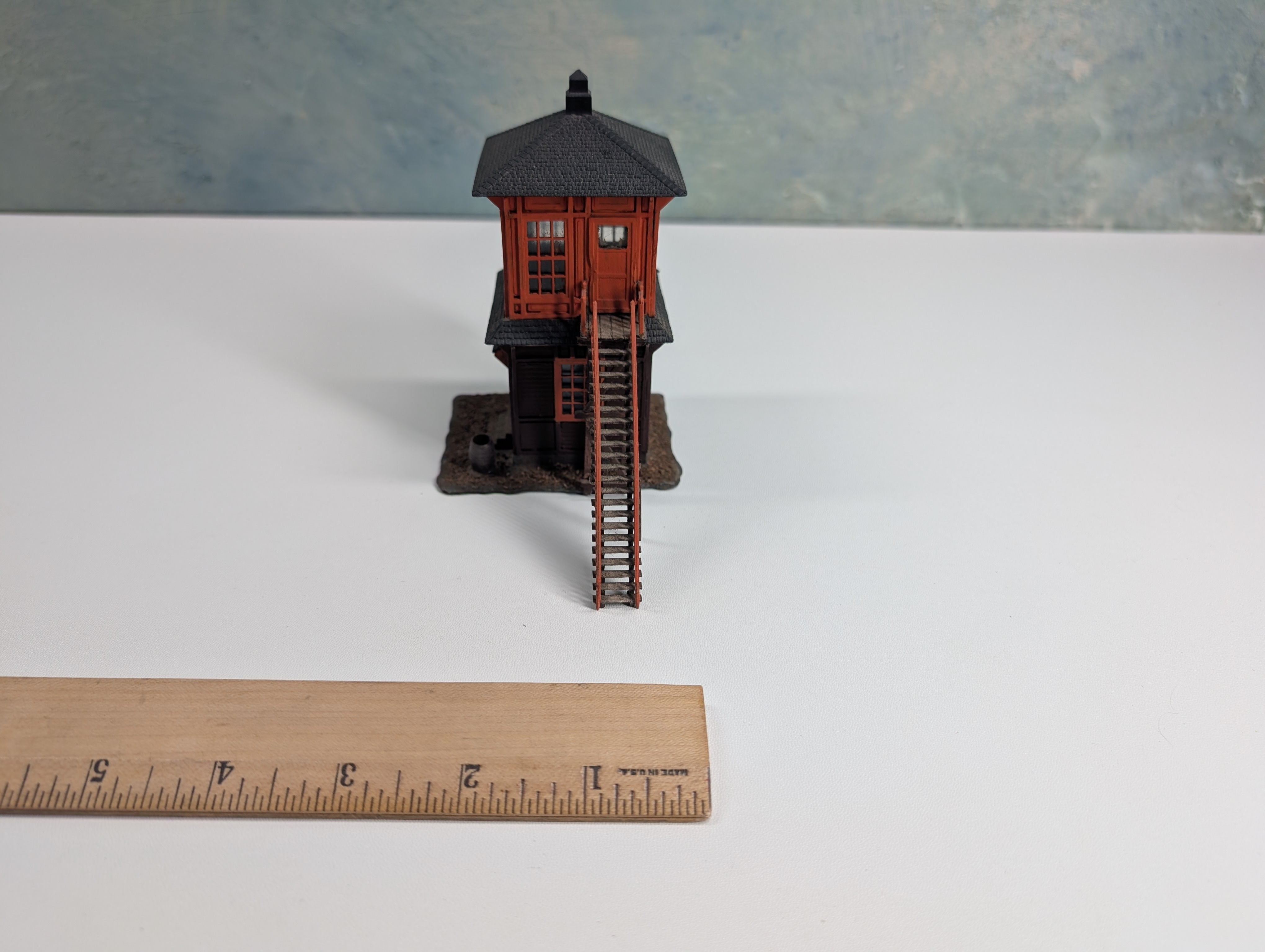 USED Pola HO Scale Signal Tower