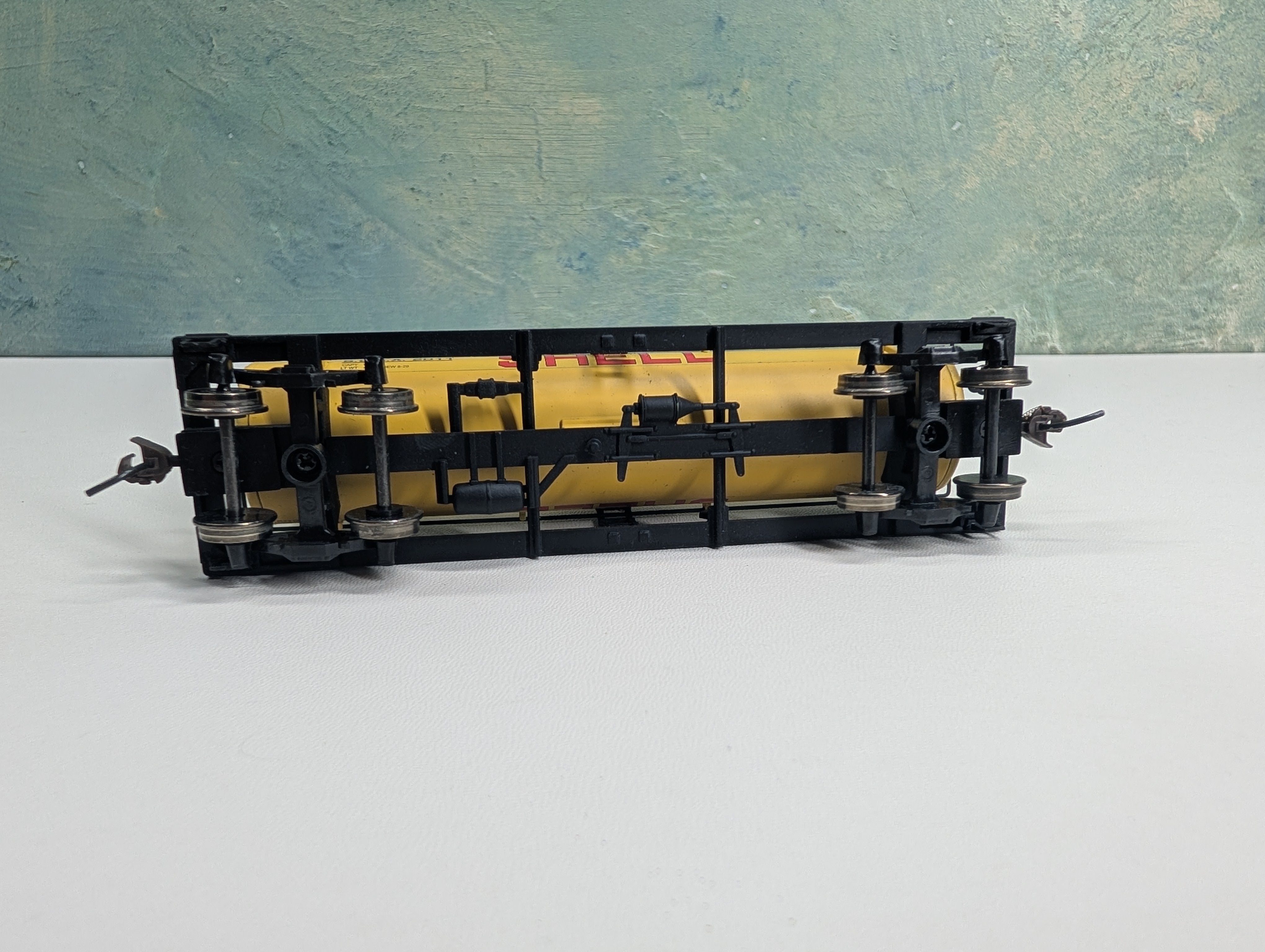 USED Model Power HO Scale Metal Heavy Weight Tank Car Shell SCCX #2011 Metal Wheels