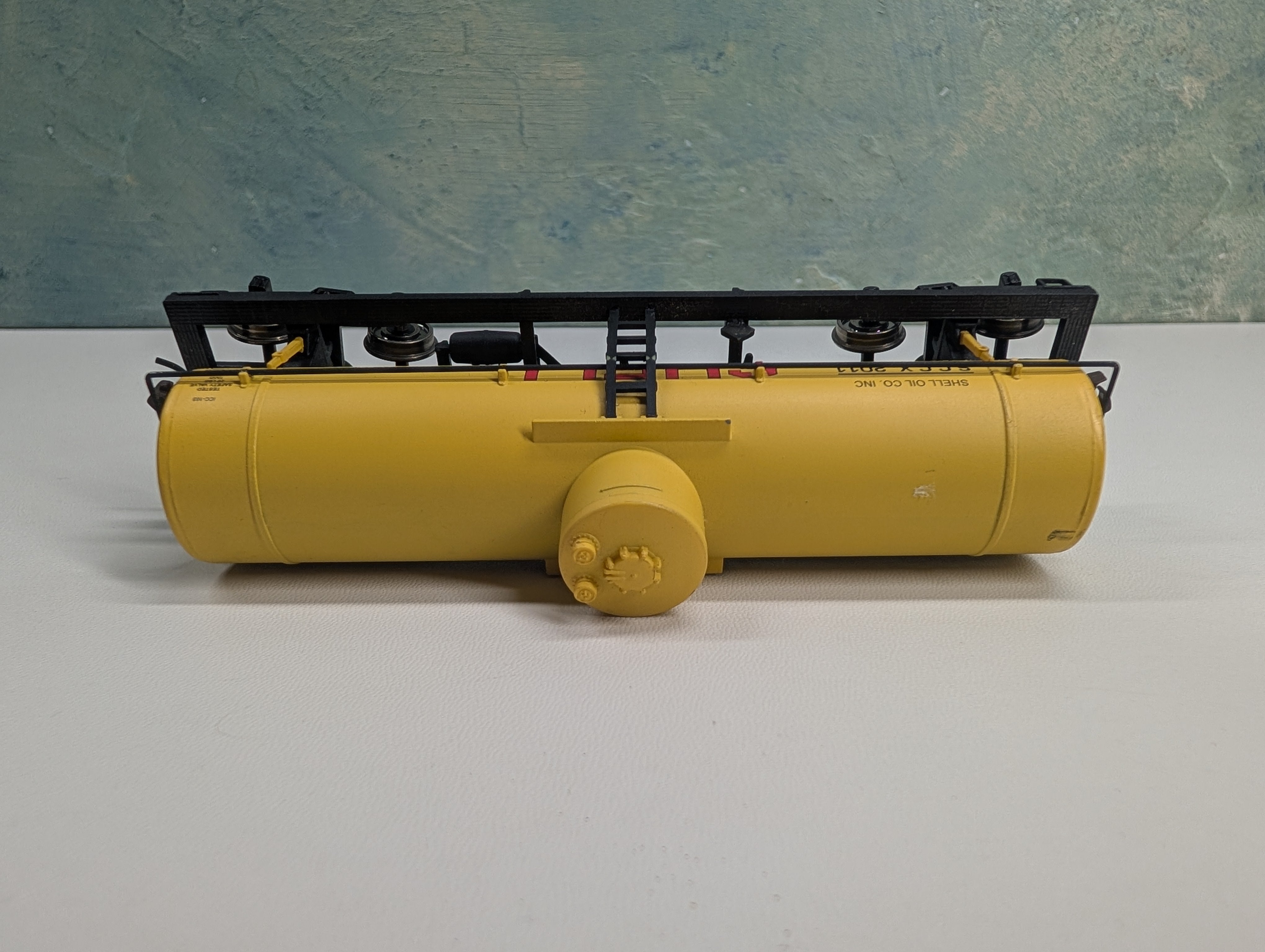 USED Model Power HO Scale Metal Heavy Weight Tank Car Shell SCCX #2011 Metal Wheels