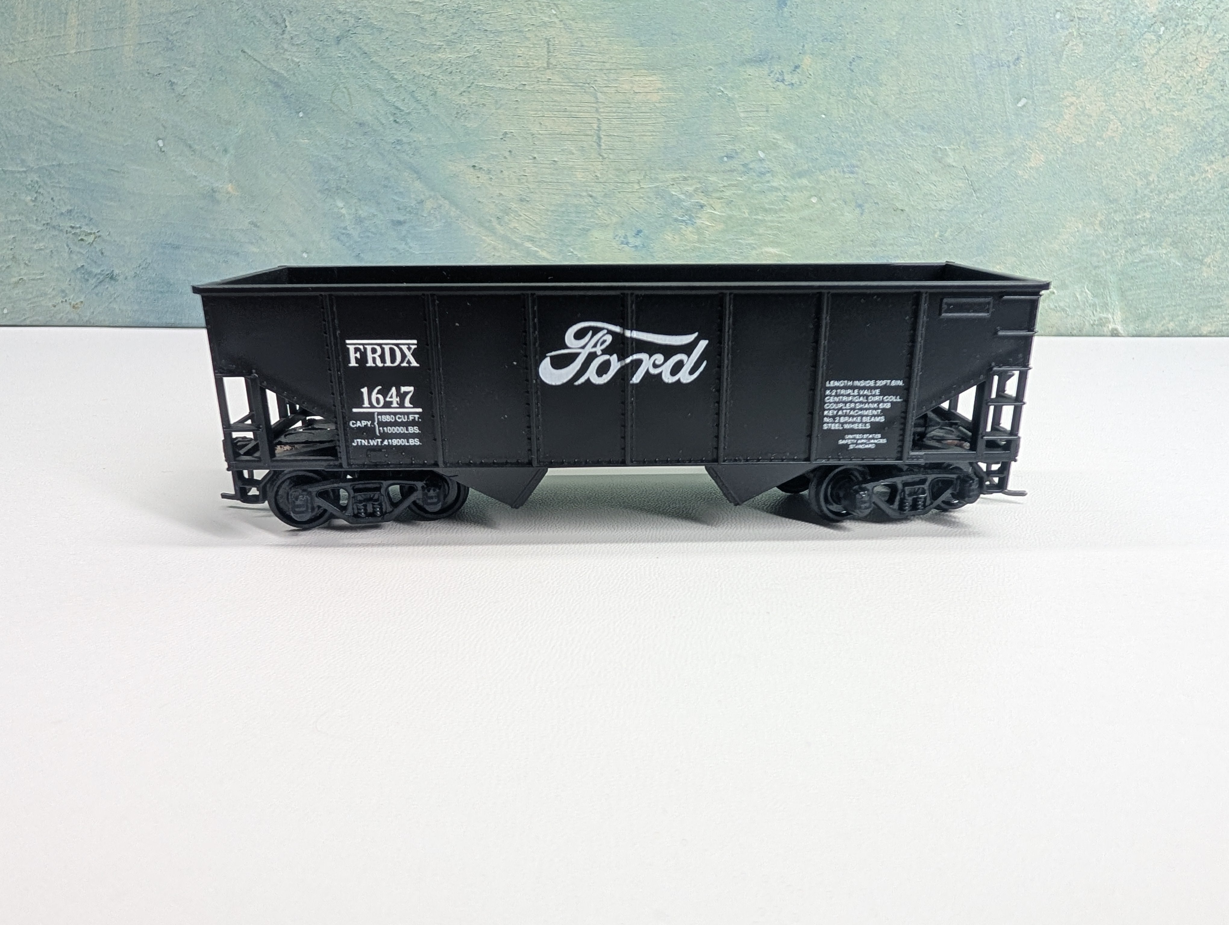 USED Athearn HO Scale 2 Bay Hopper Ford FRDX #1647 Bev-Bel