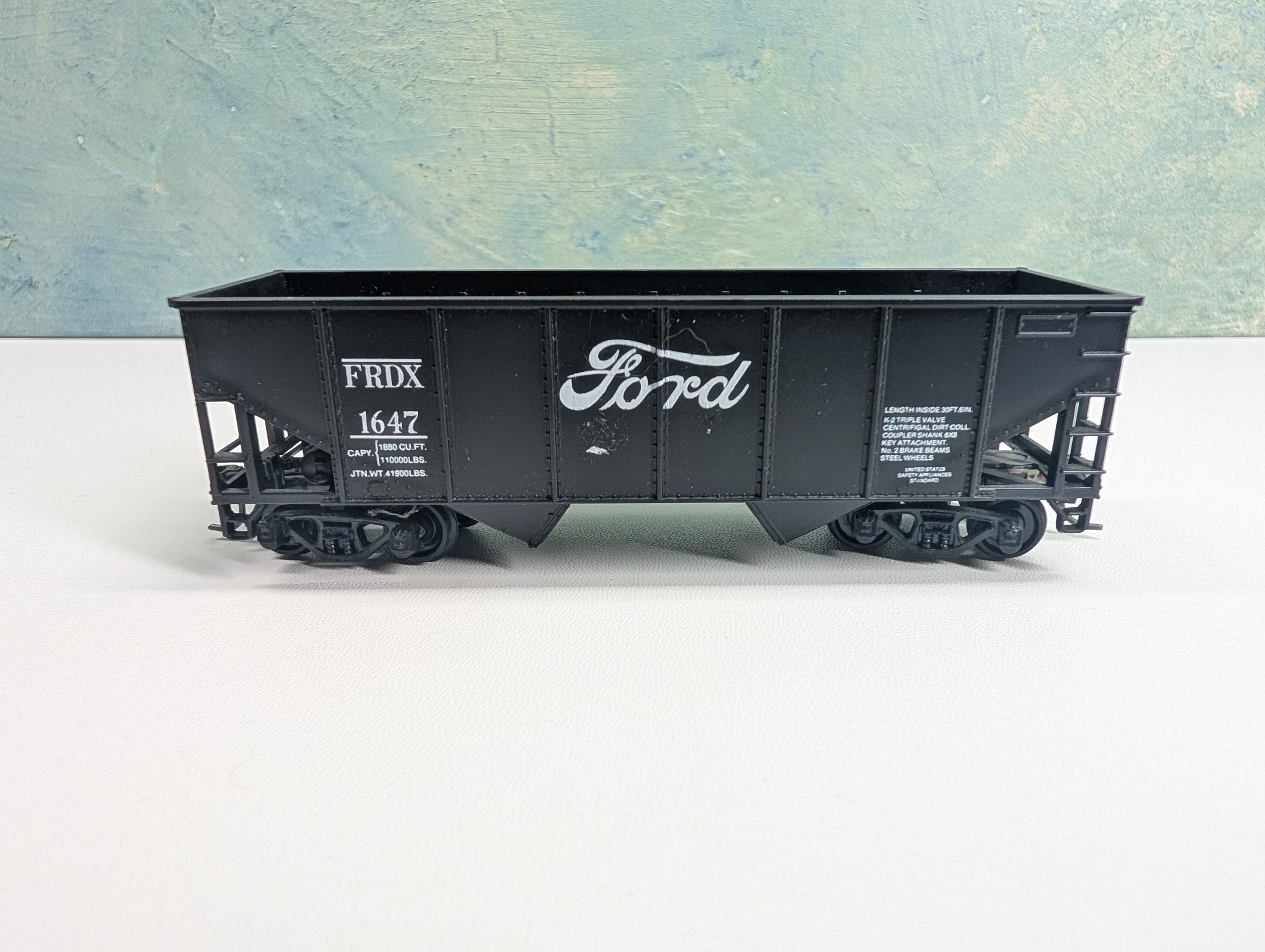 USED Athearn HO Scale 2 Bay Hopper Ford FRDX #1647 Bev-Bel