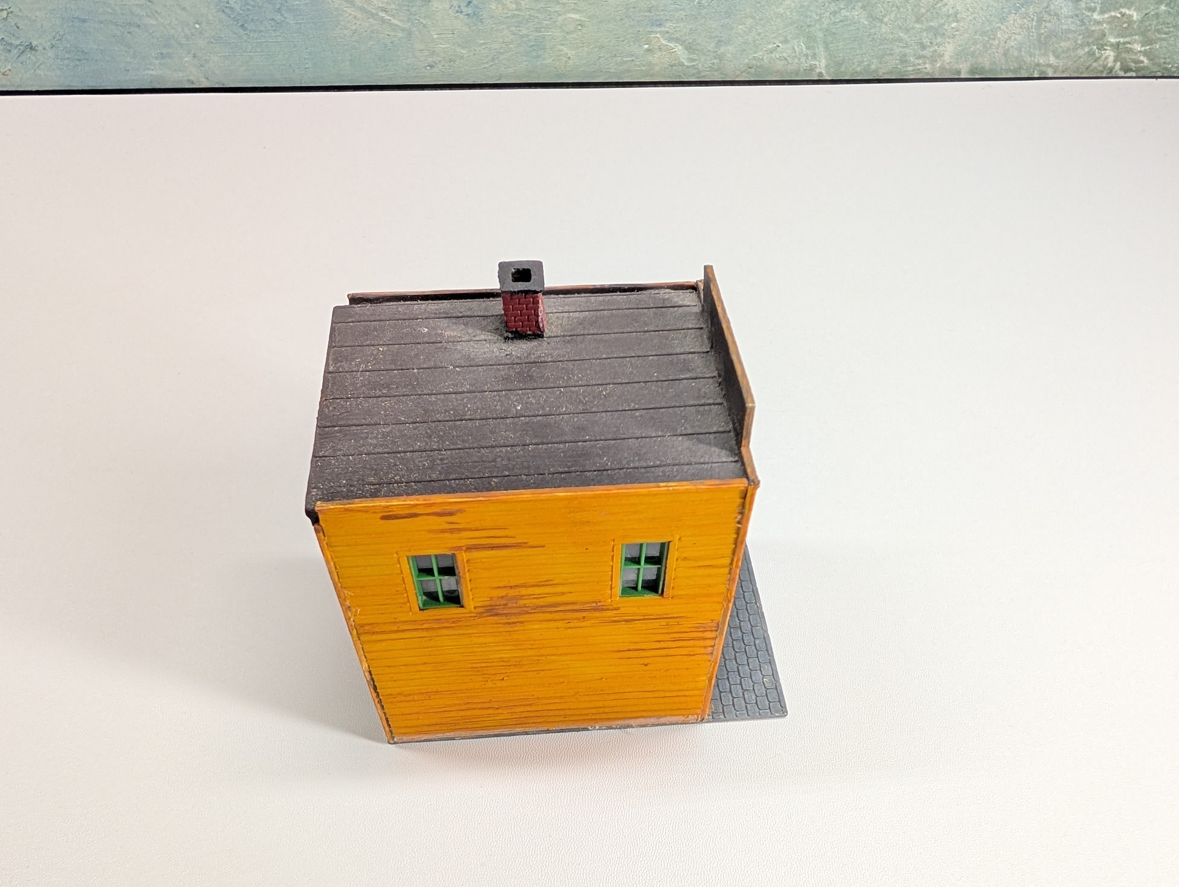 USED HO Scale Orange Old Time Storefront
