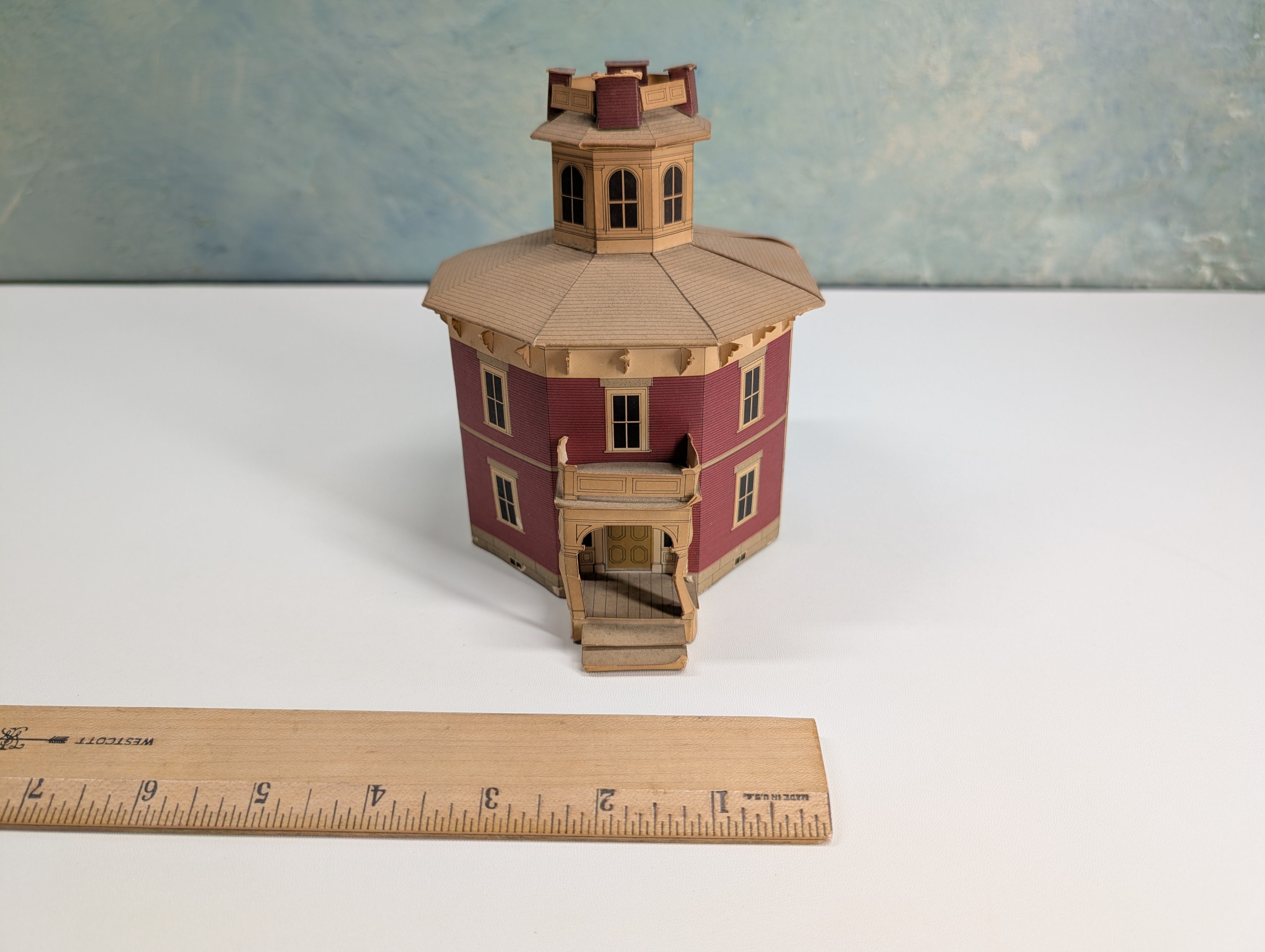 USED HO Scale Octagon House from Victorian Houses by Edmund V. Gillon Jr. (built) Hard Paperstock Mansion