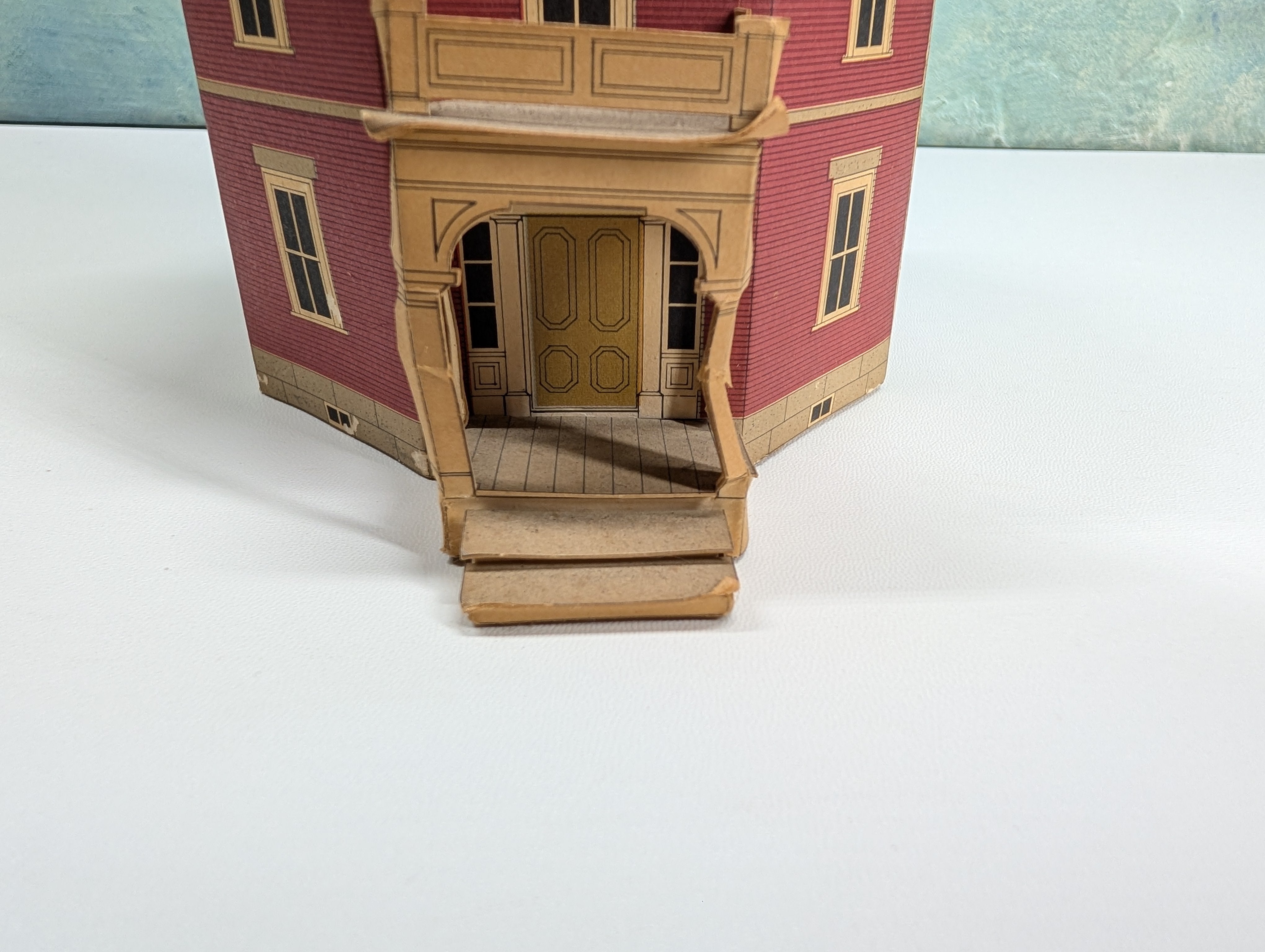 USED HO Scale Octagon House from Victorian Houses by Edmund V. Gillon Jr. (built) Hard Paperstock Mansion