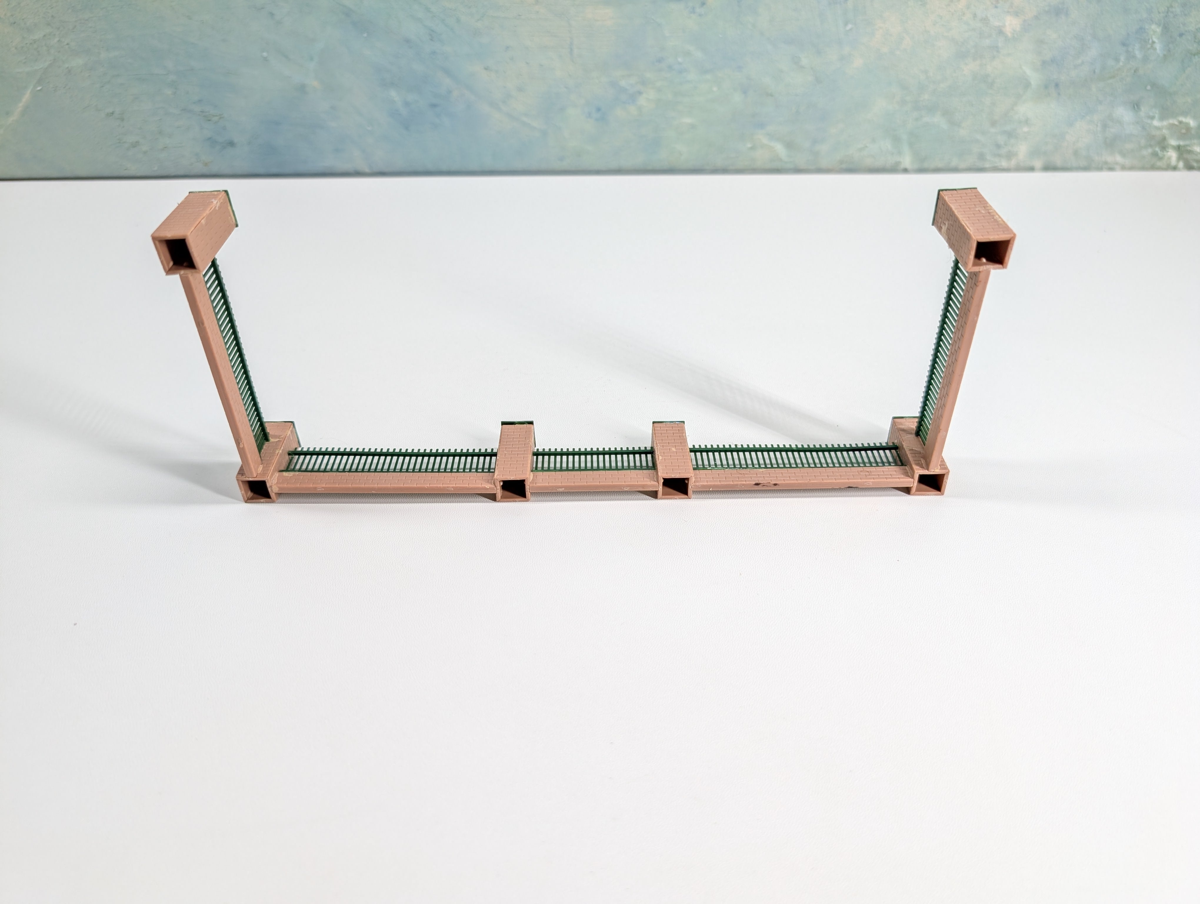 USED HO Scale Brick & Green Fencing for around a Property