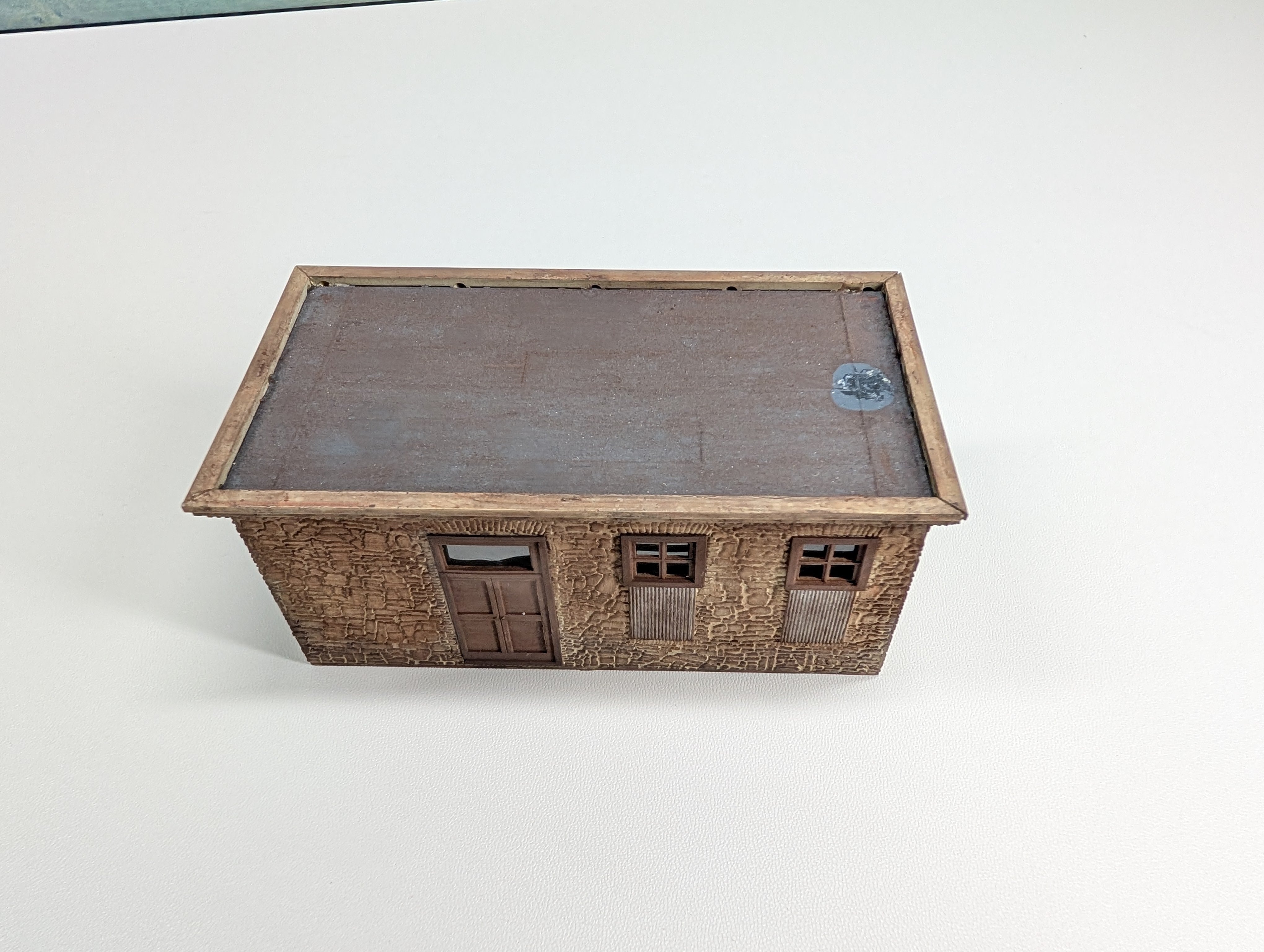 USED HO Scale Weathered Brick Storage Building