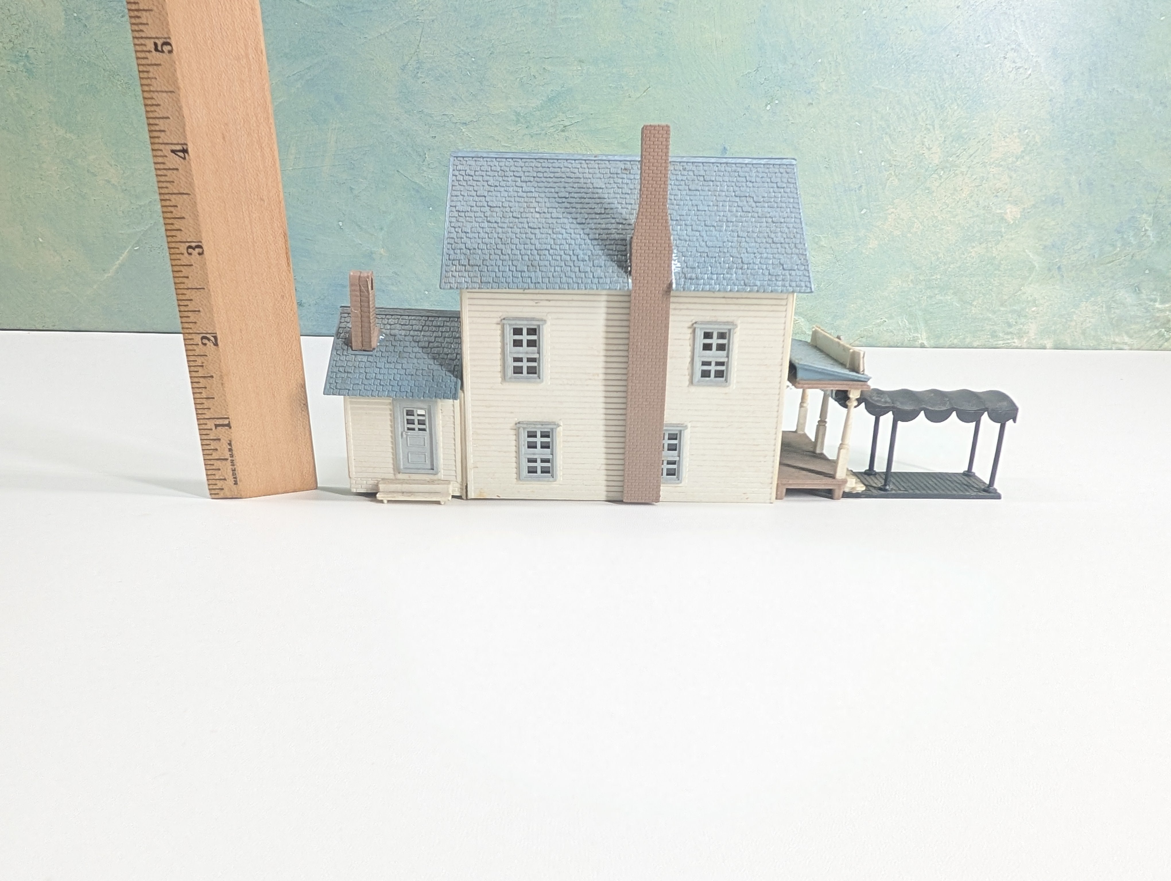 USED HO Scale E. Snatchem Undertaker