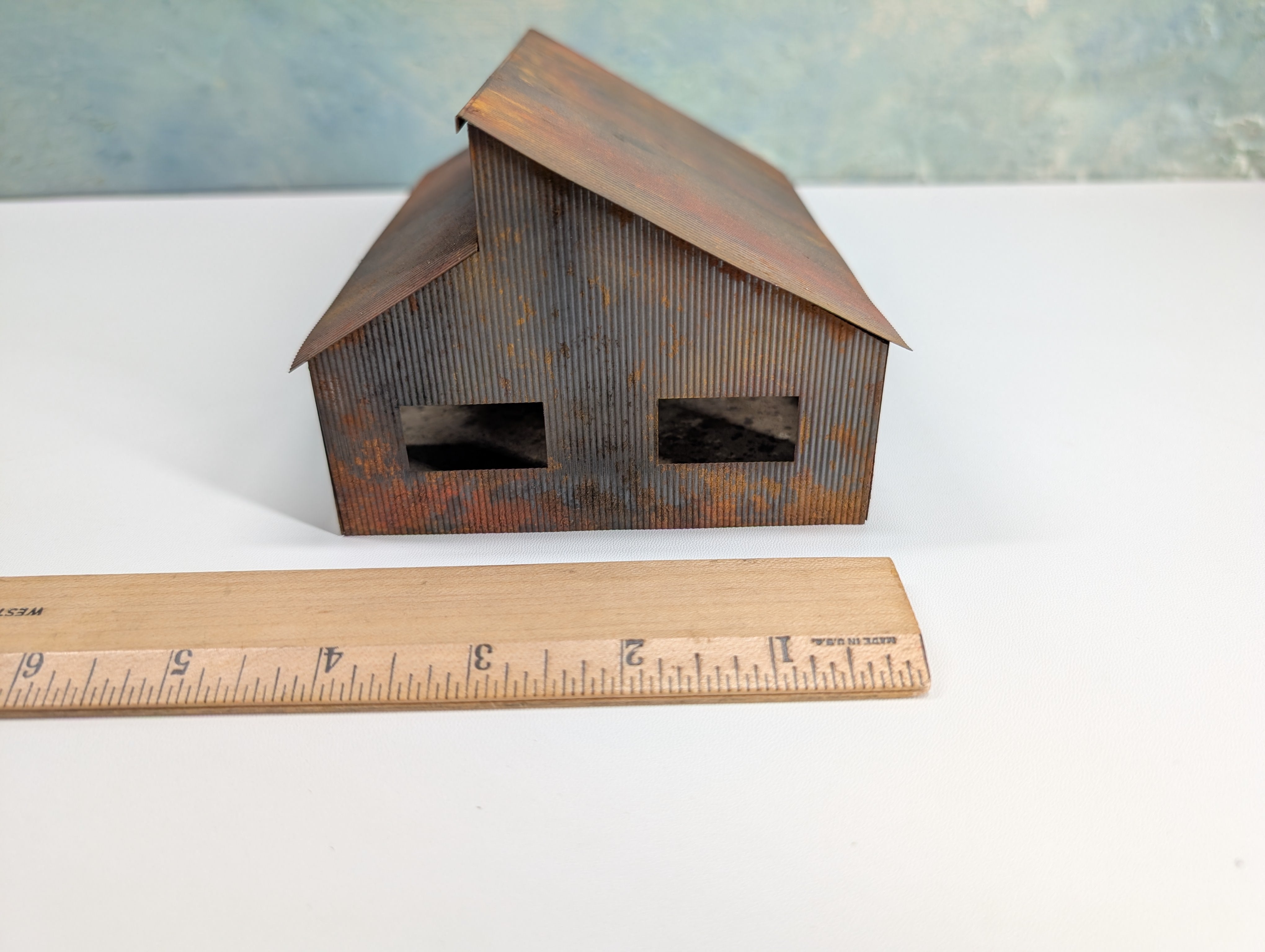 USED HO Scale Scratch Built Metal Farm Barn, Shed, Weathered