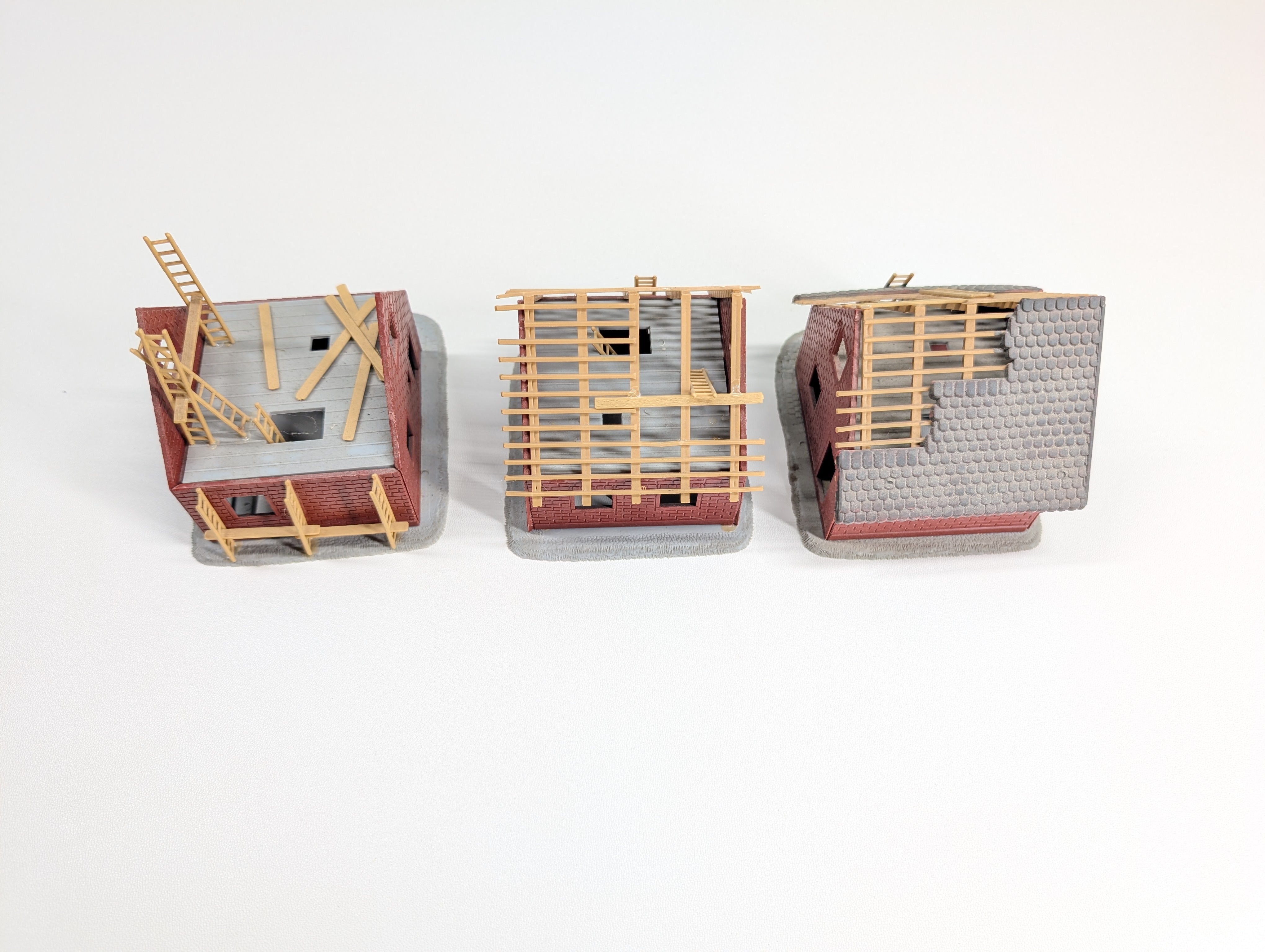 USED HO Scale Lot of Homes Under Construction, Brick (3 pcs)