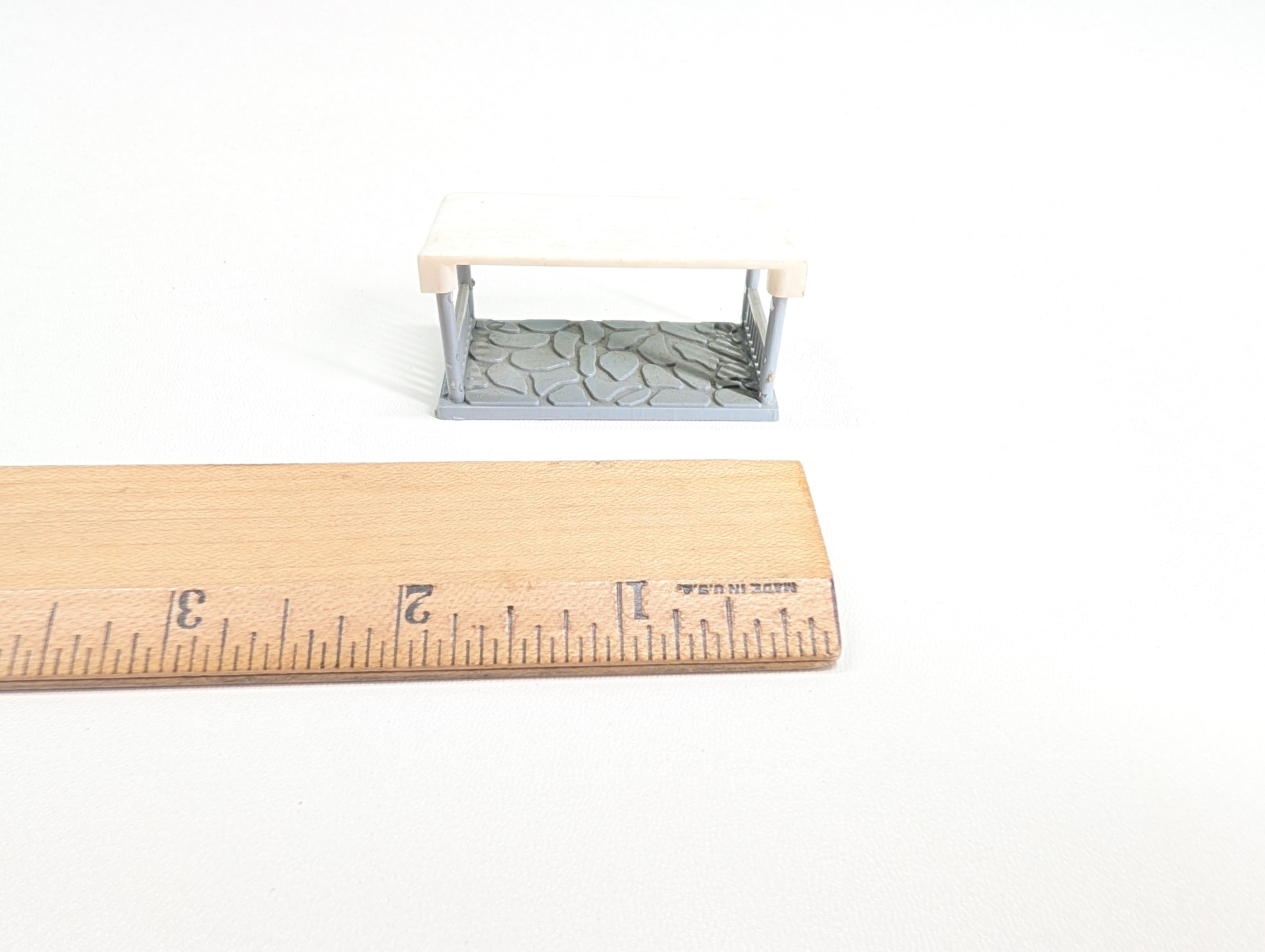 USED HO Scale Stone Patio