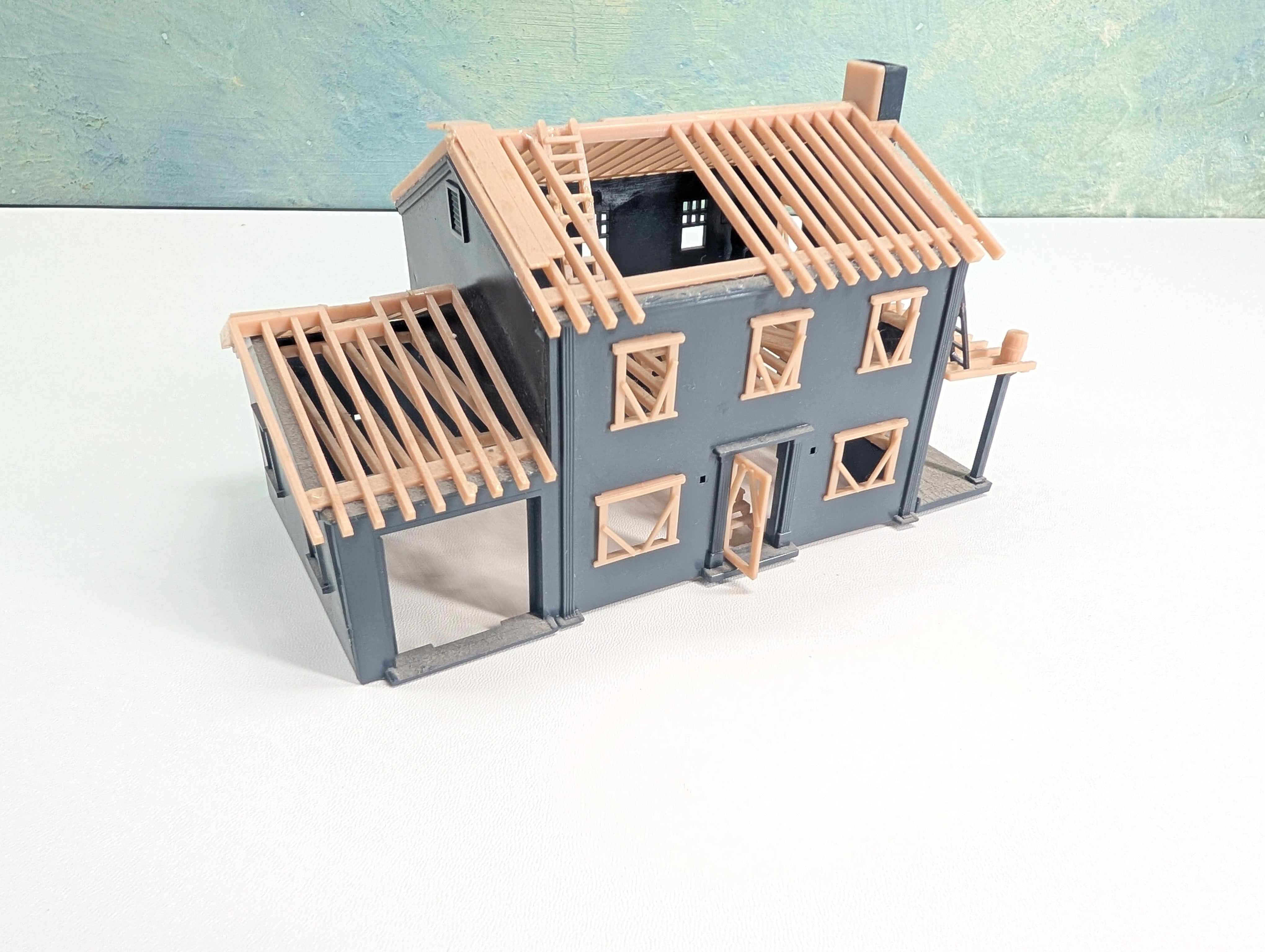 USED HO Scale Gray Home Under Construction