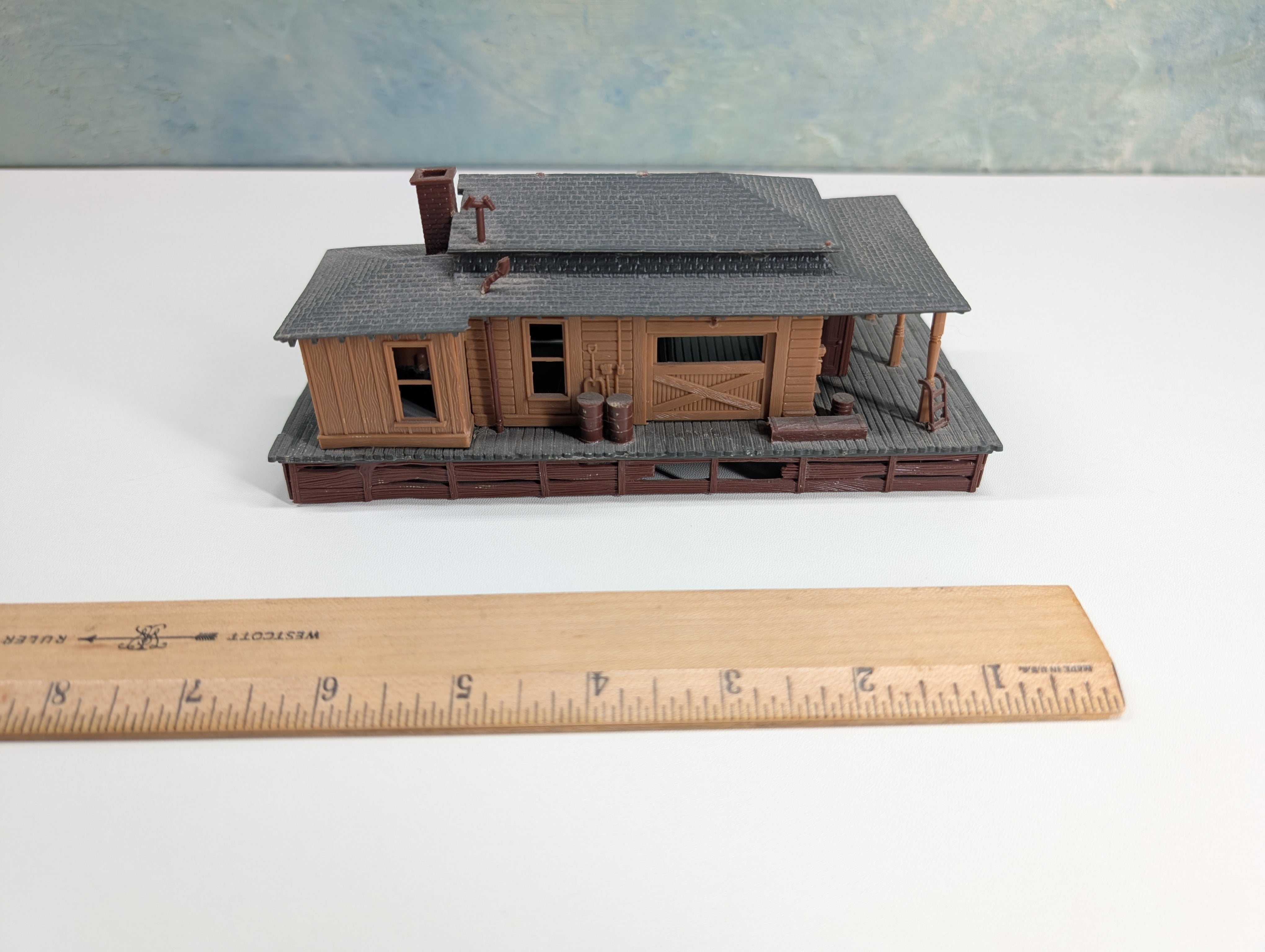 USED HO Scale Old Time Freight Station