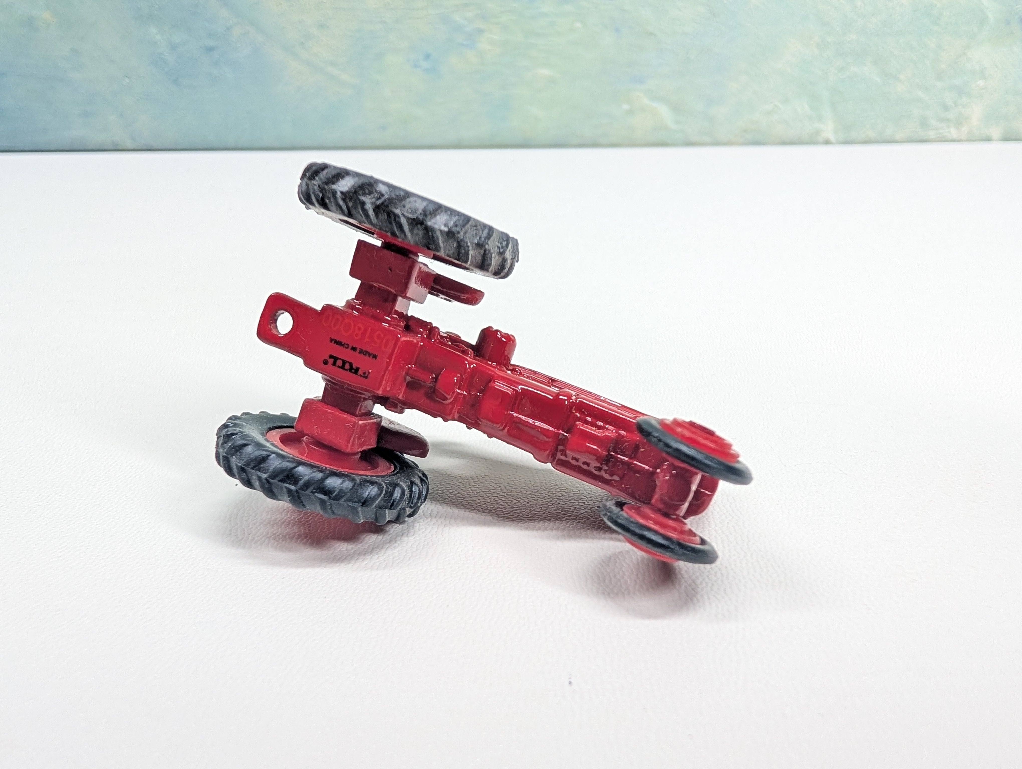 USED ERTL HO Scale Farmall Red Tractor