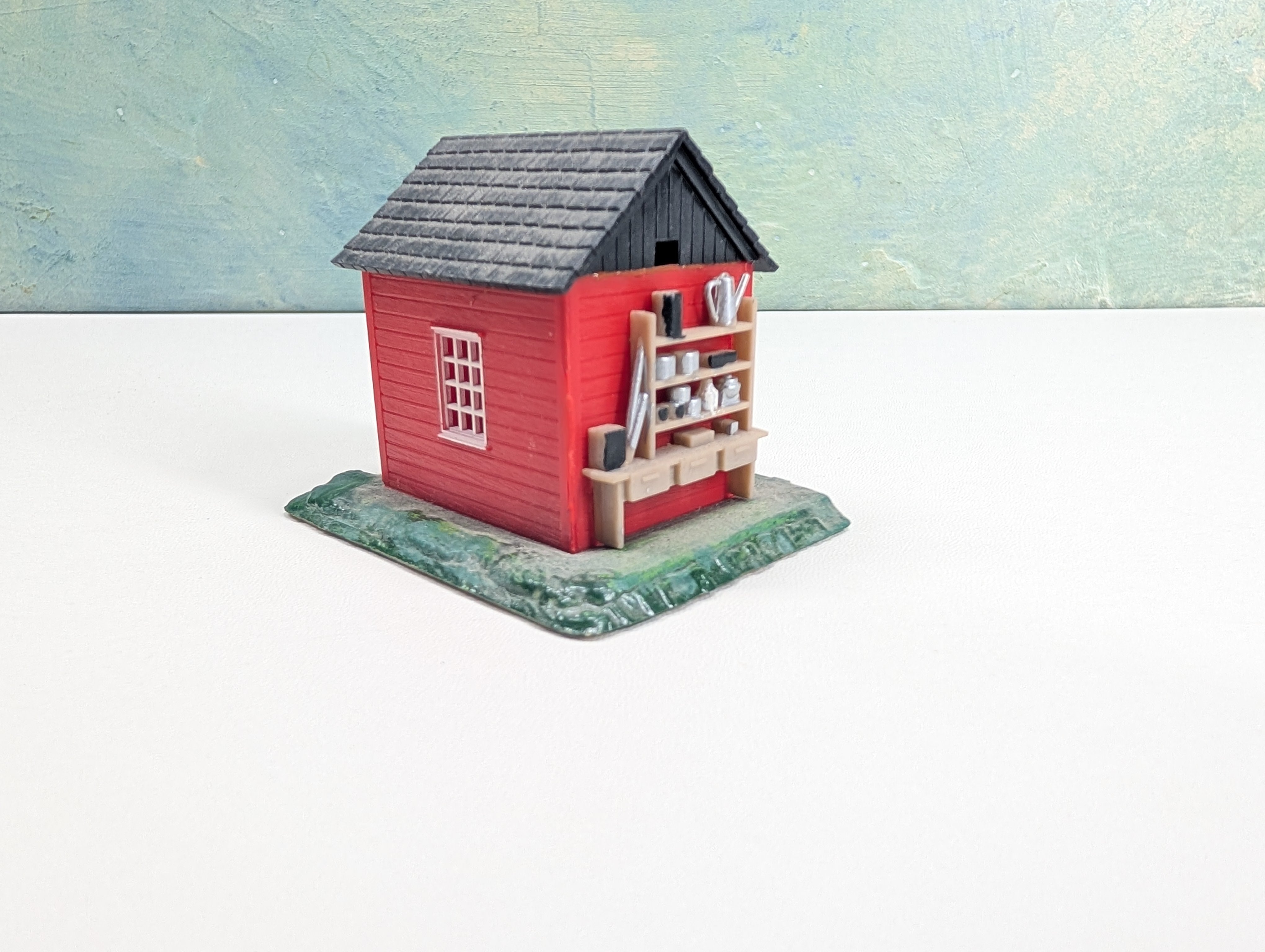 USED HO Scale Red Workshop