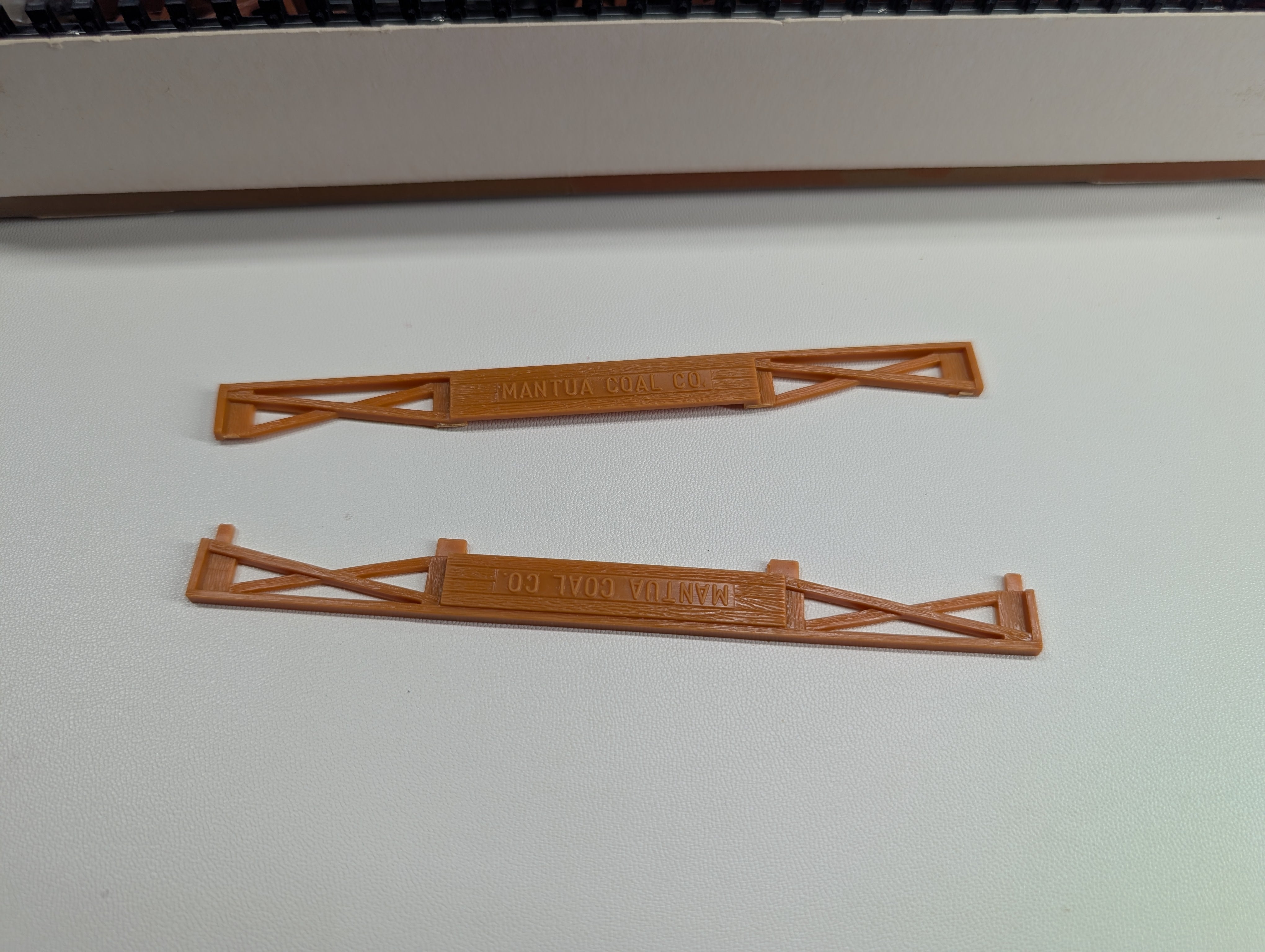 USED Tyco 868 HO Scale Ore Unloading Trestle Set DT&I