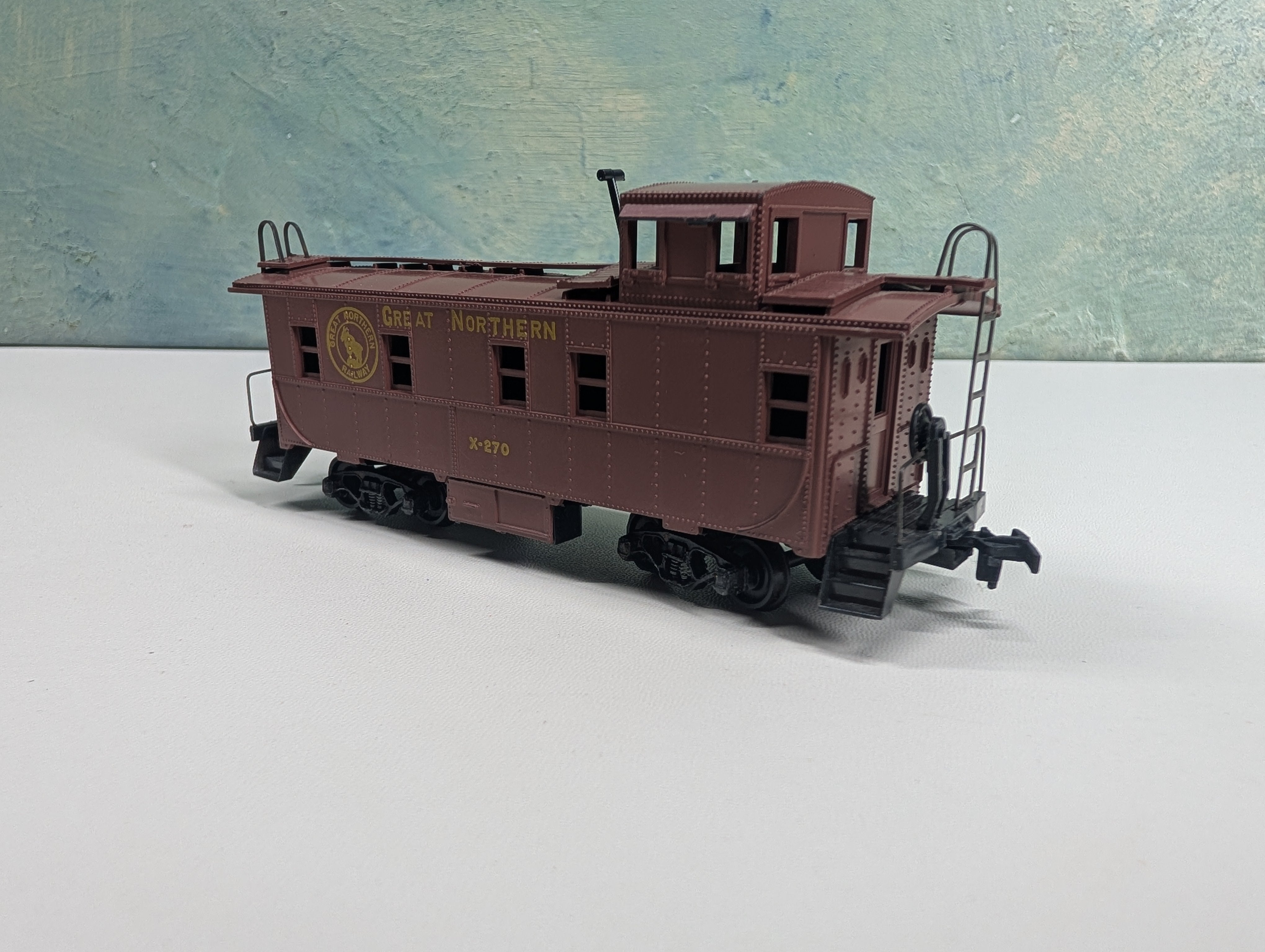 USED Athearn HO Scale Caboose Great Northern #X-270
