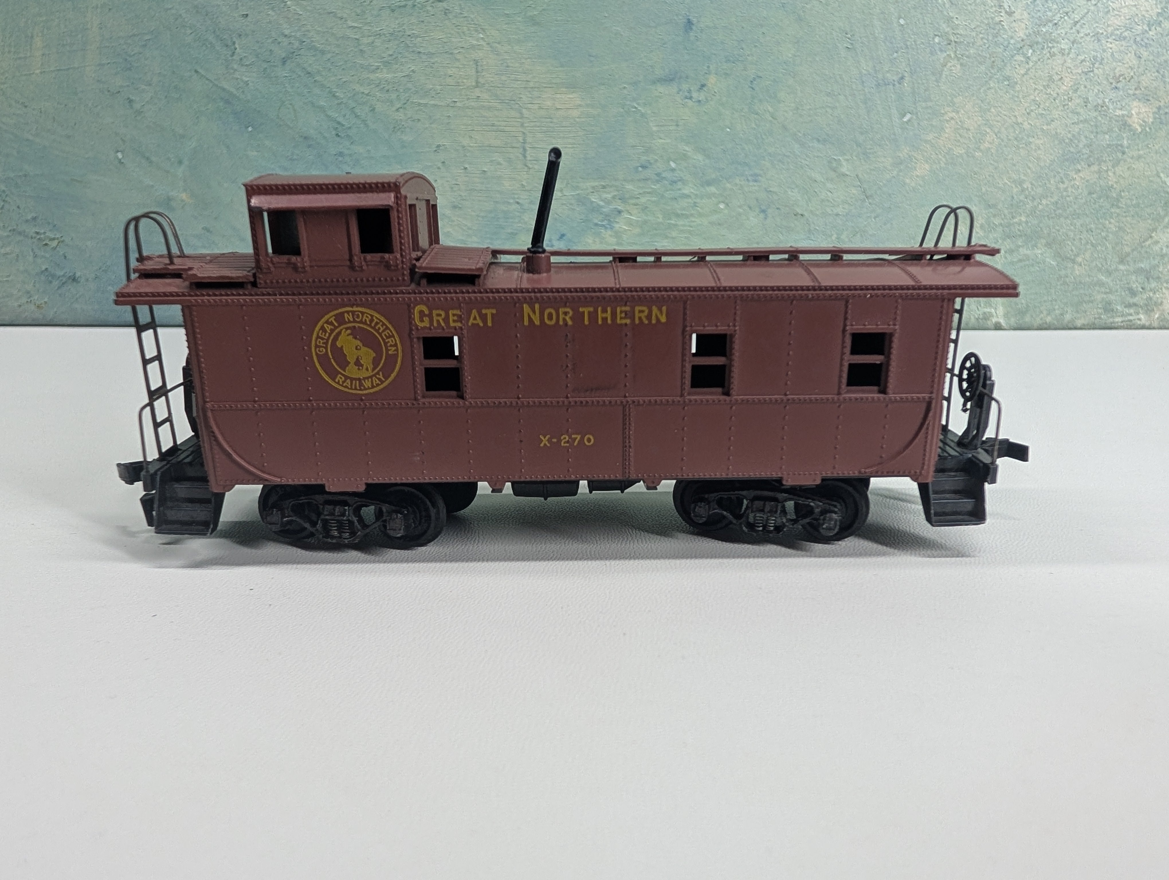 USED Athearn HO Scale Caboose Great Northern #X-270