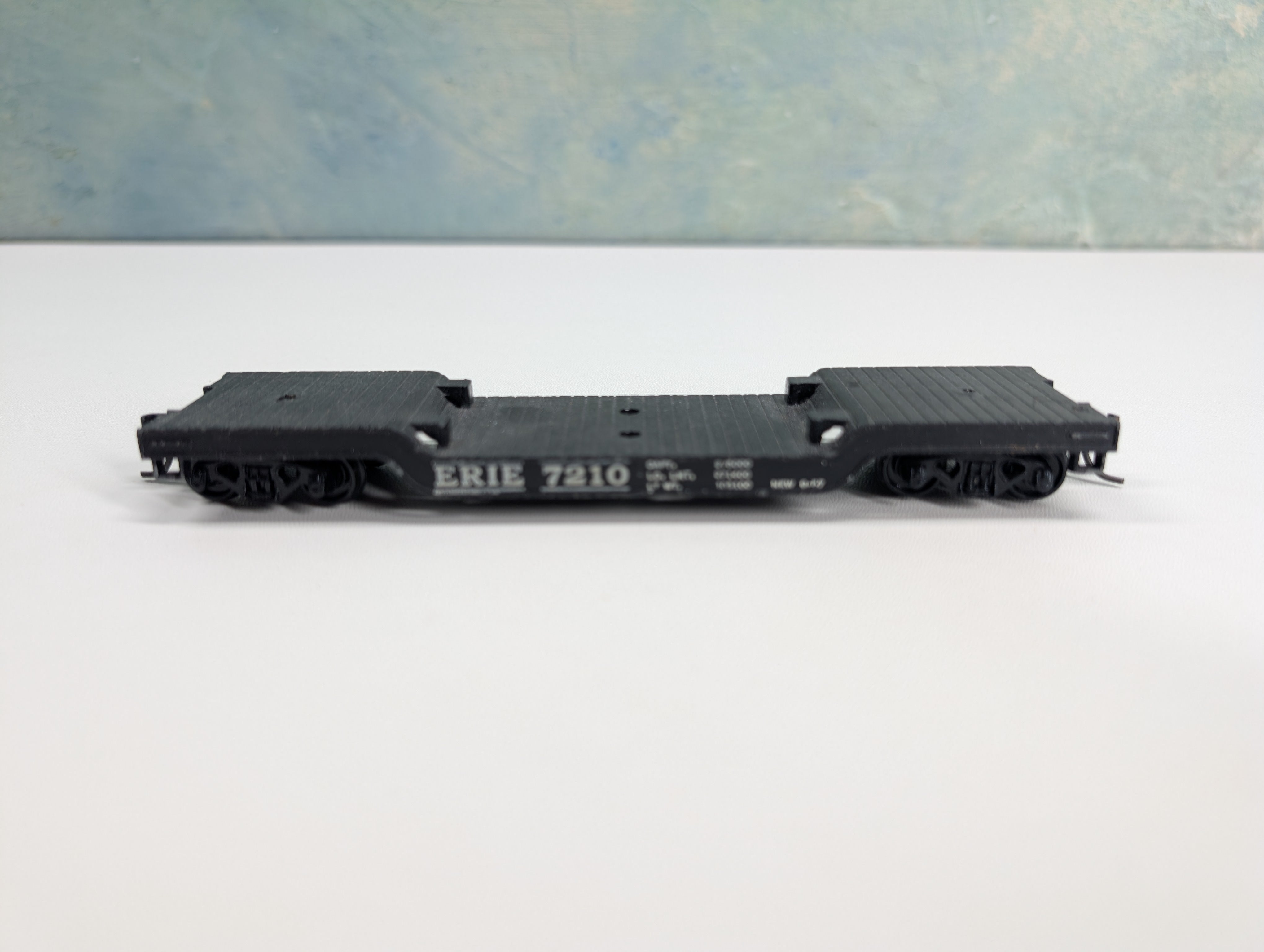 USED MARX HO Scale Depressed Flat Car (metal) Erie #7210