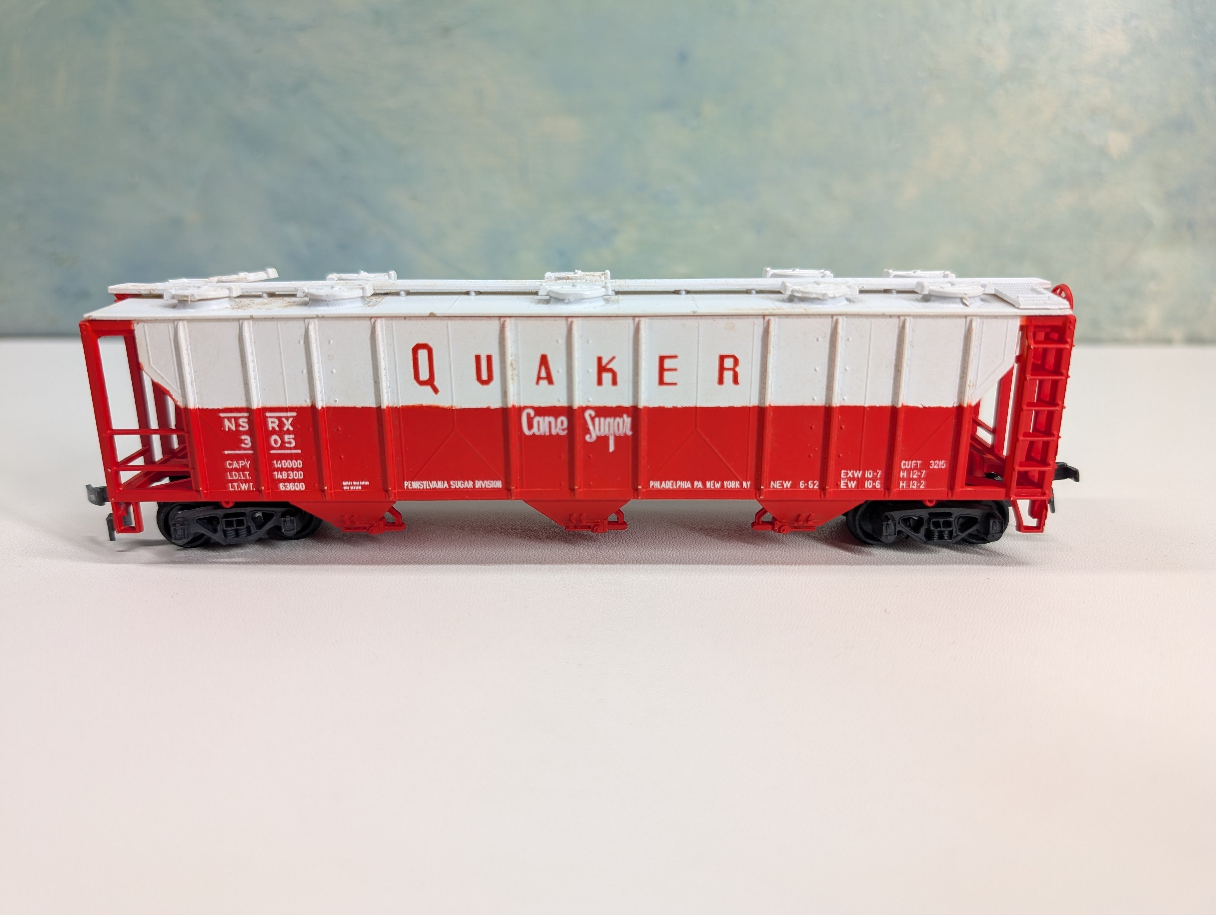 USED HO Scale Covered Hopper Quaker Cane Sugar NSRX #305 Pennsylvania Sugar Division