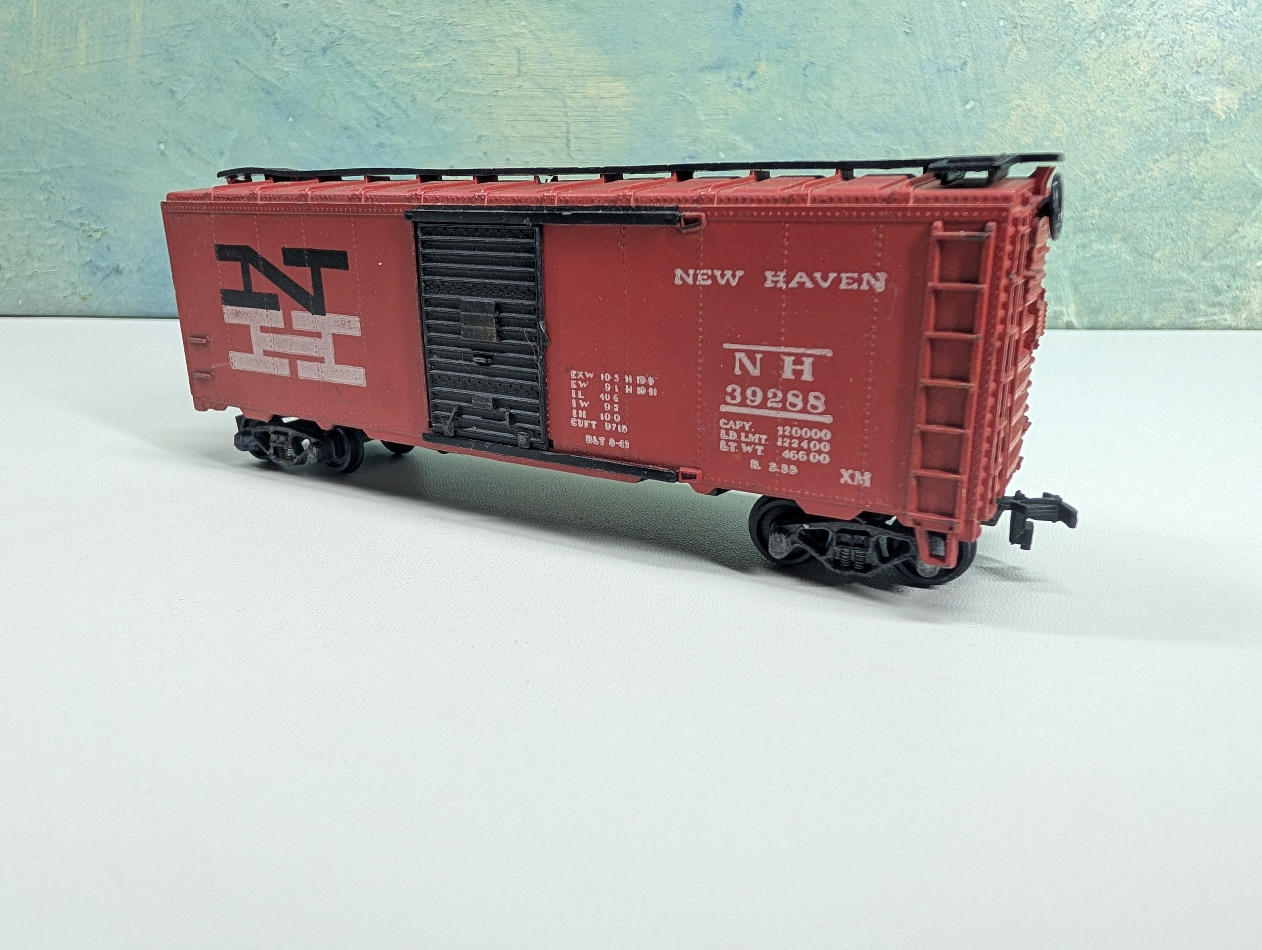 USED Athearn HO Scale 40' Box Car New Haven NH #39288