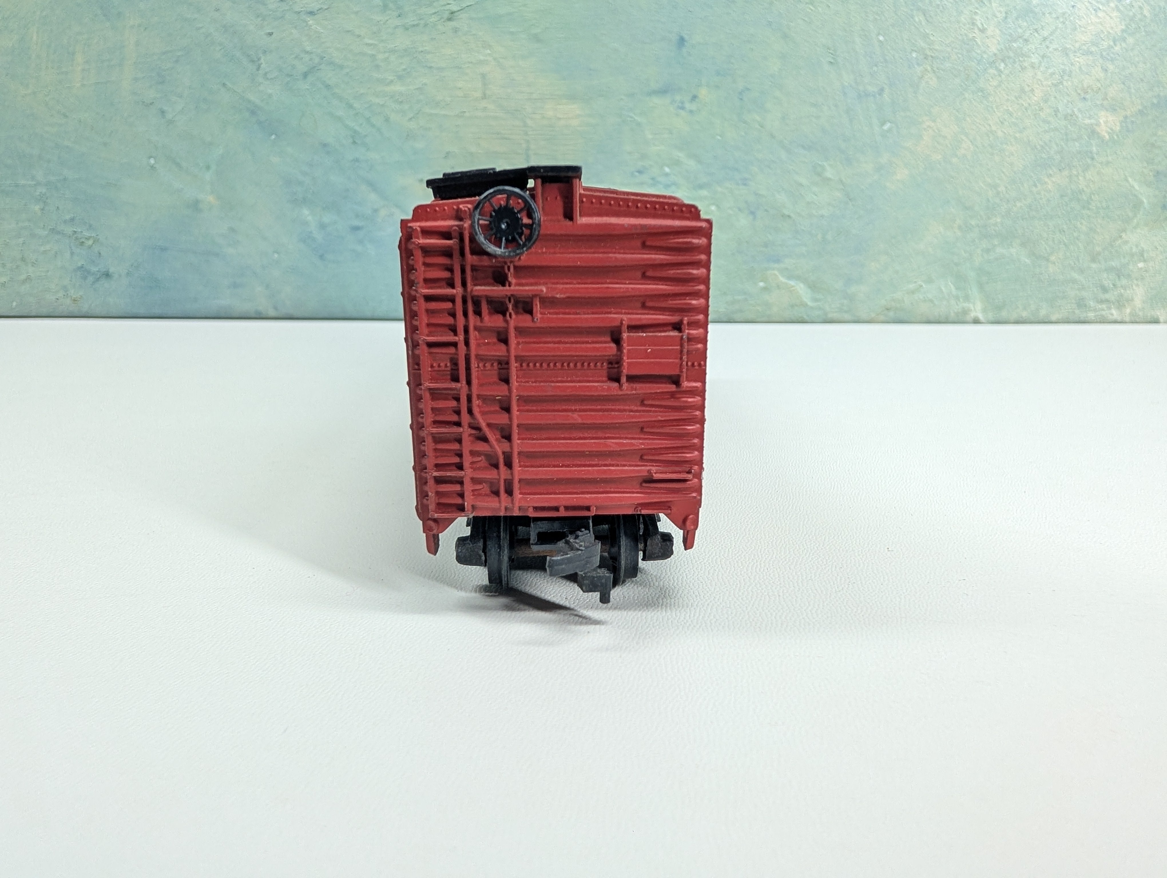 USED Athearn HO Scale 40' Box Car New Haven NH #39288