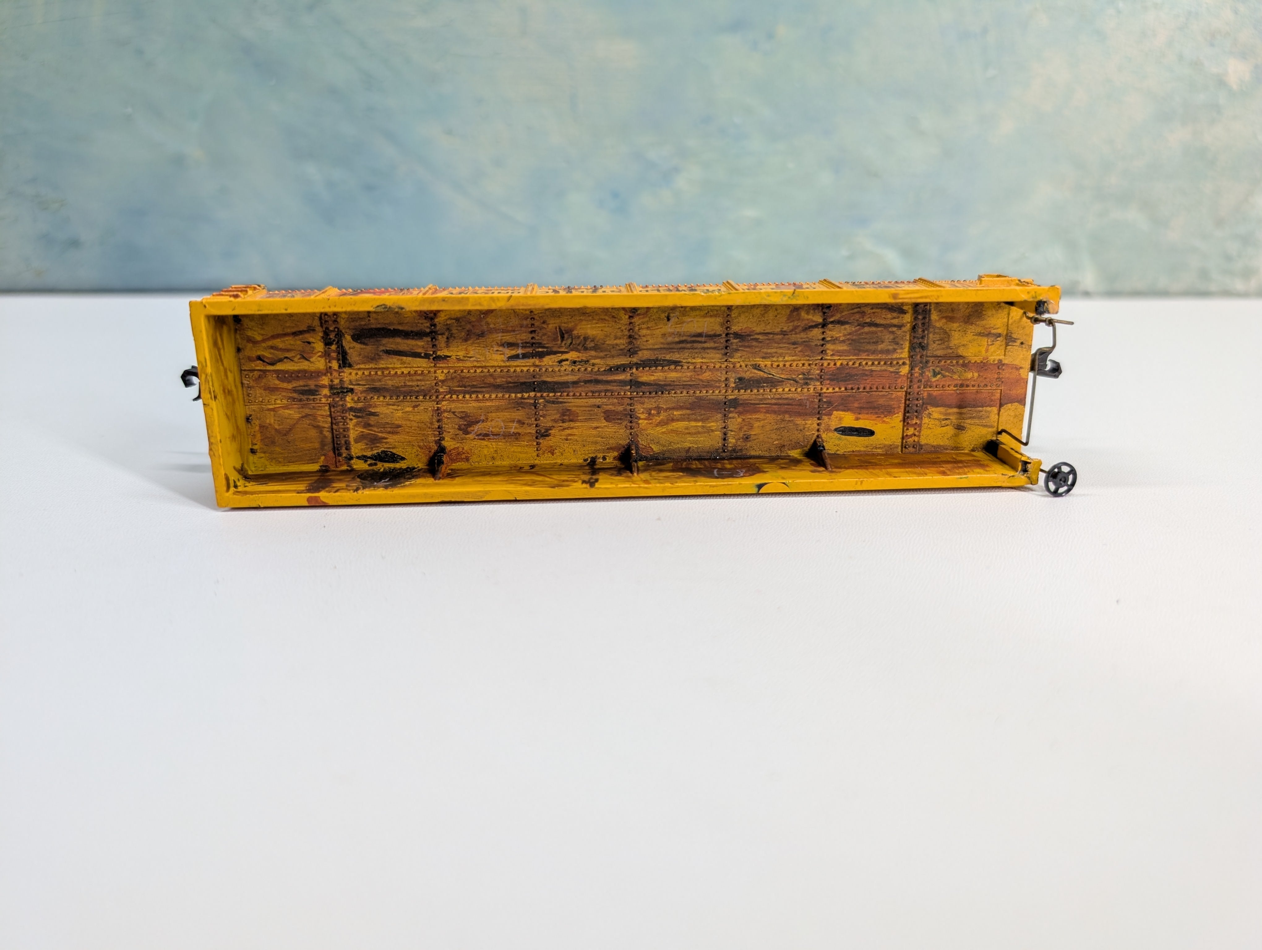USED Varney HO Scale Gondola, Weathered Ohio Seamless Tube Division Steel Co OSTX #4908 RARE