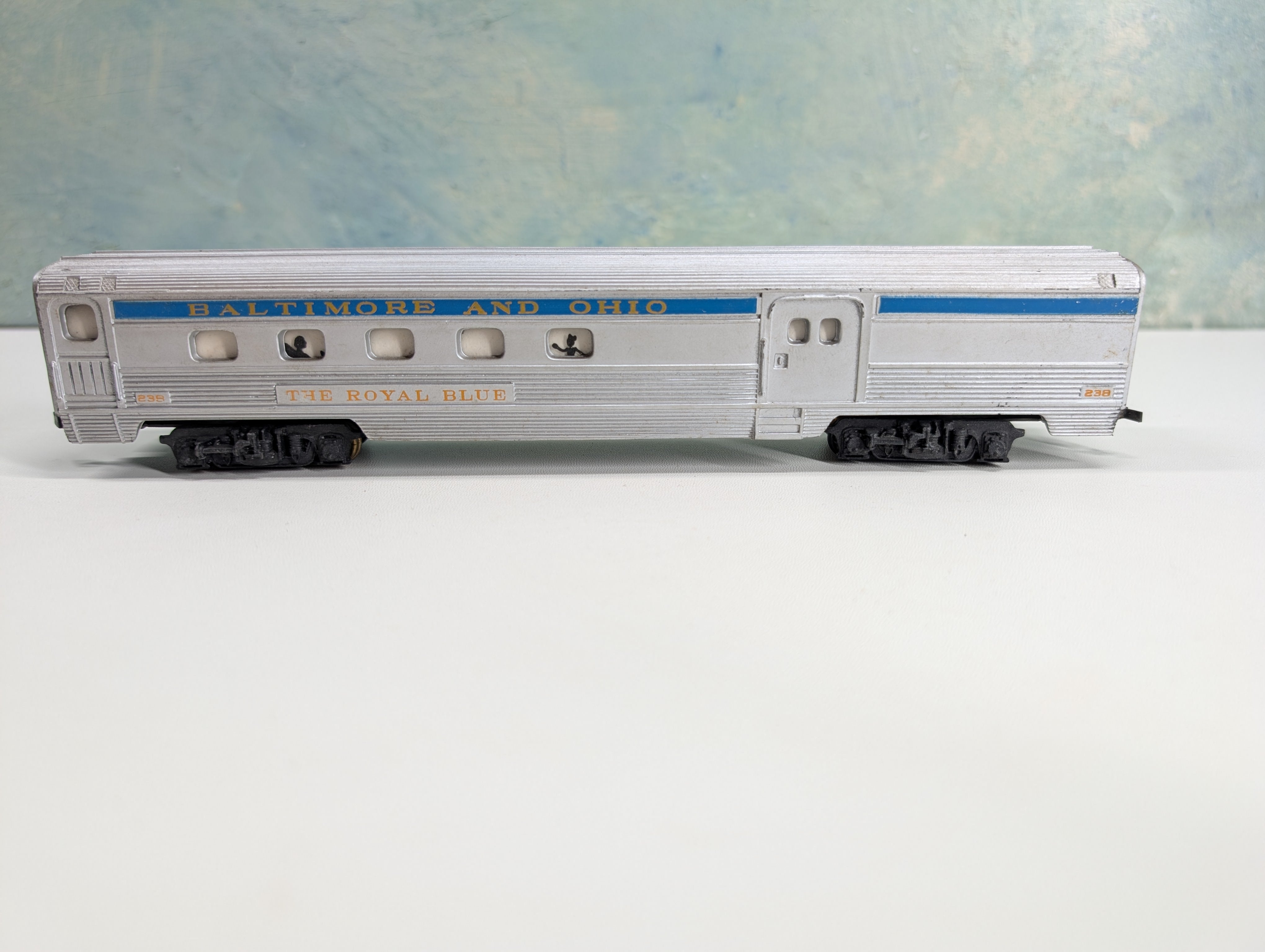 USED Tyco HO Scale Royal Blue Combo Passenger Car Baltimore and Ohio B&O #238