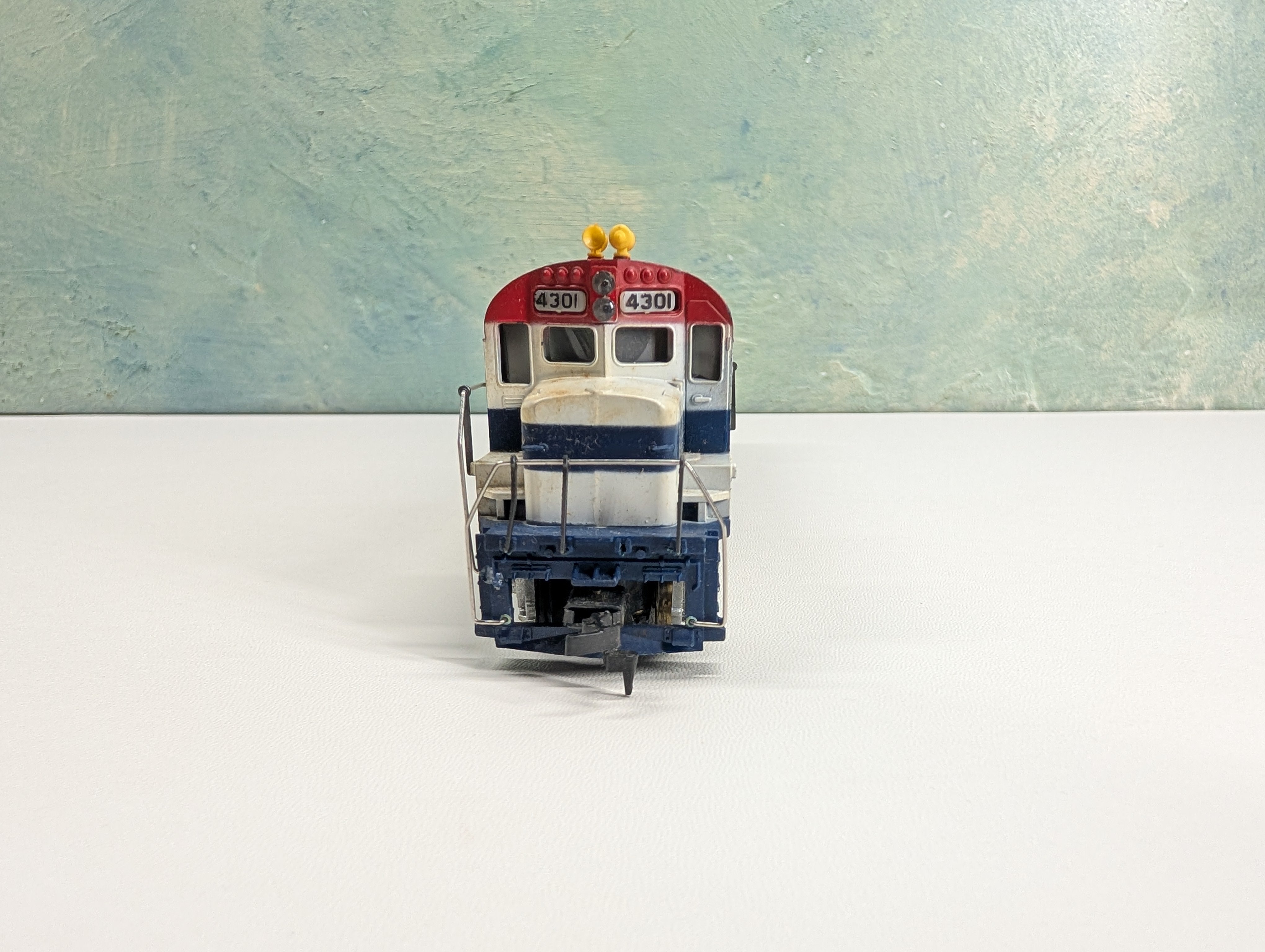 USED Tyco HO Scale Spirit of '76 Alco Century Diesel Locomotive Tested! DC