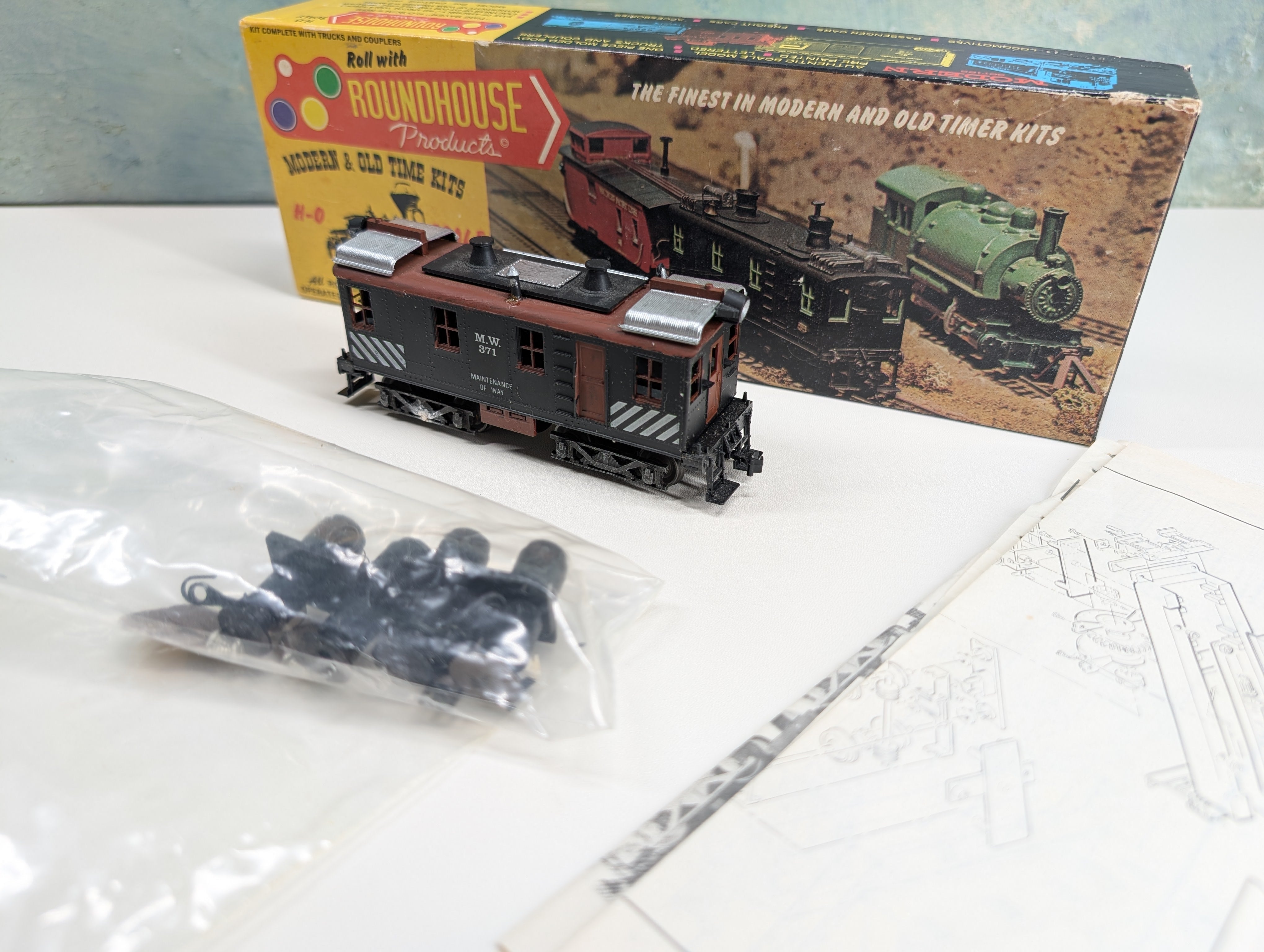 USED Roundhouse 2800 HO Scale Flywheel Diesel Track Cleaner MOW #371 Tested! DC KIT