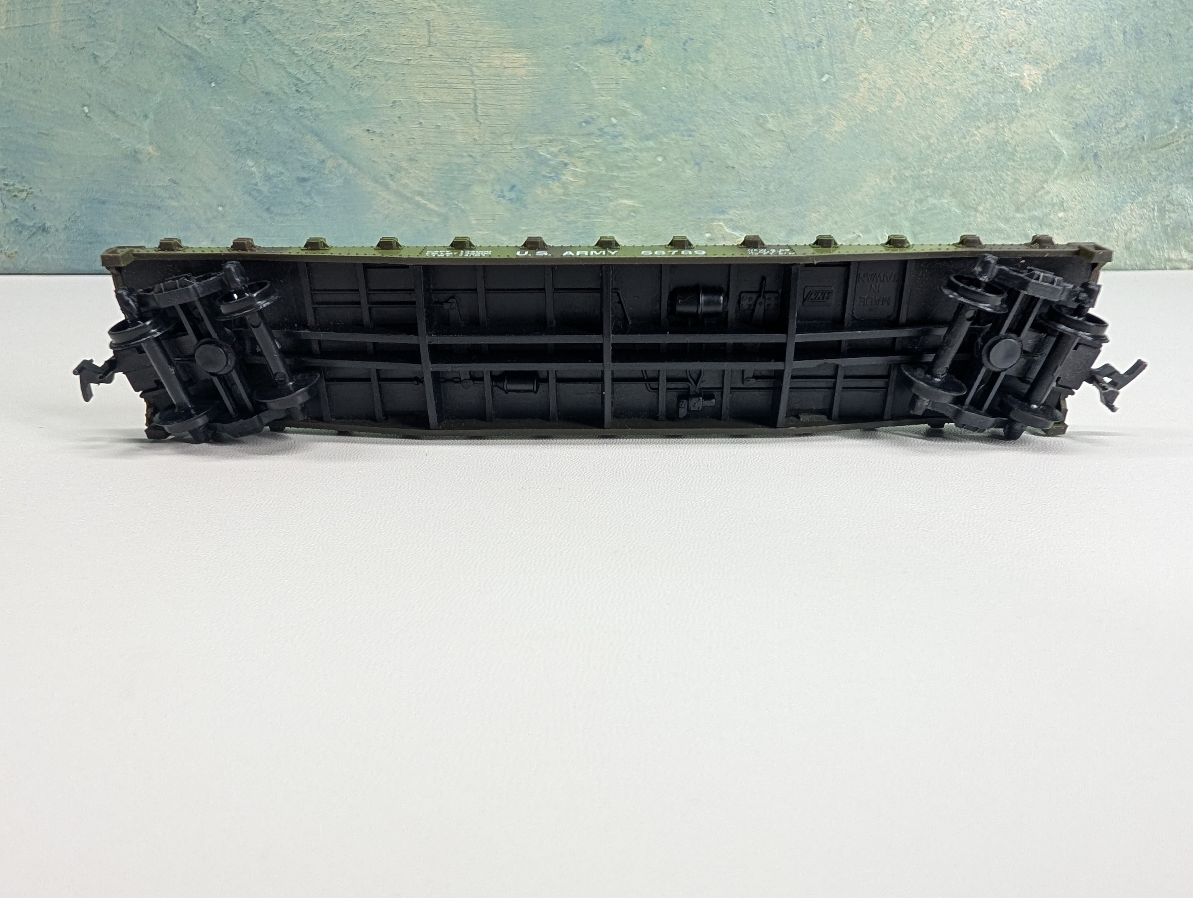 USED AHM HO Scale 50' Flat Car US Army 56789