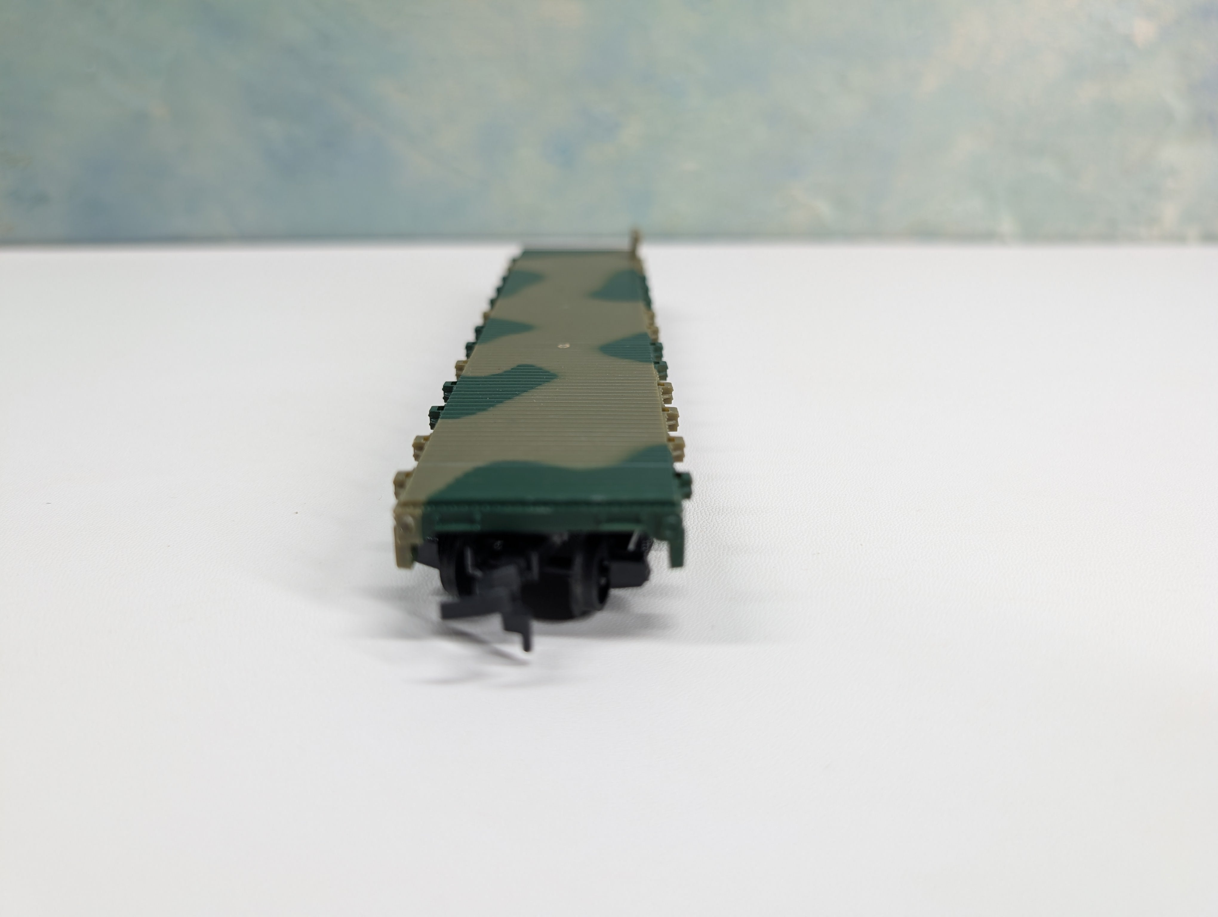 USED Cox HO Scale 50' Flat Car US Army 56789