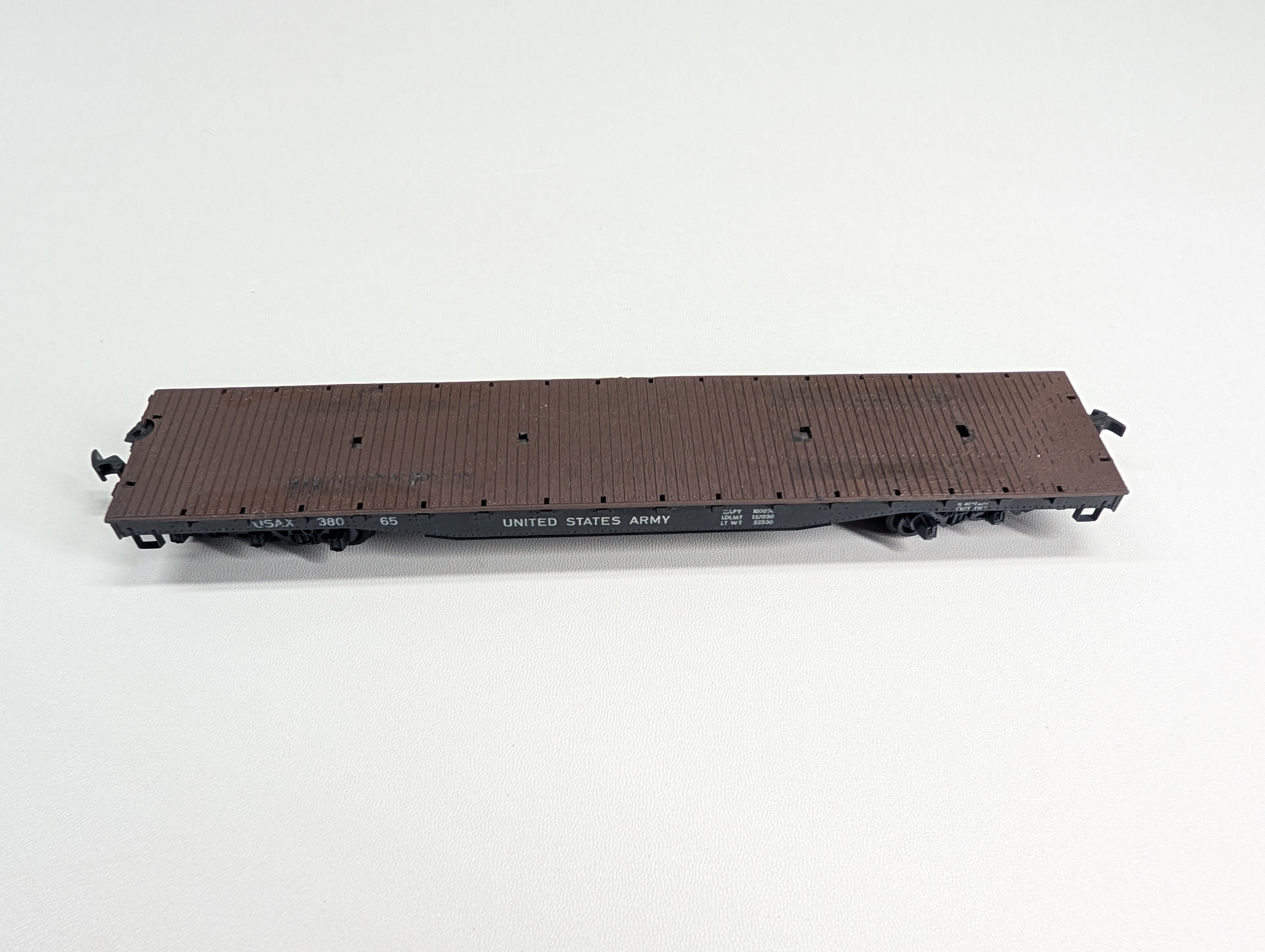 USED AHM HO Scale 54' United States Army Flat Car w/ Tank Load USAX #38065