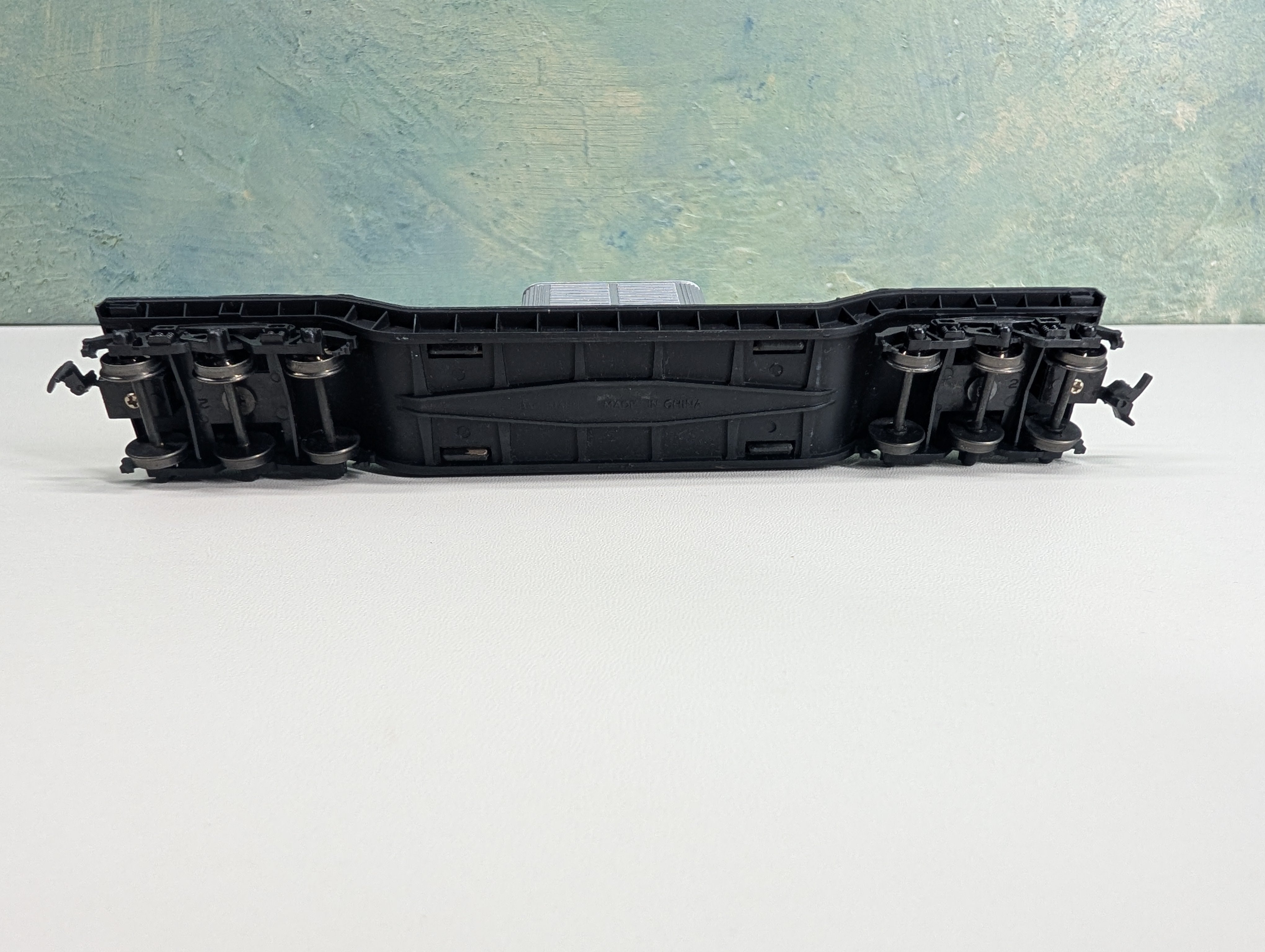 USED Bachmann HO Scale 53' Center Depressed Flat Car w/ Transformer Load Metal Wheels